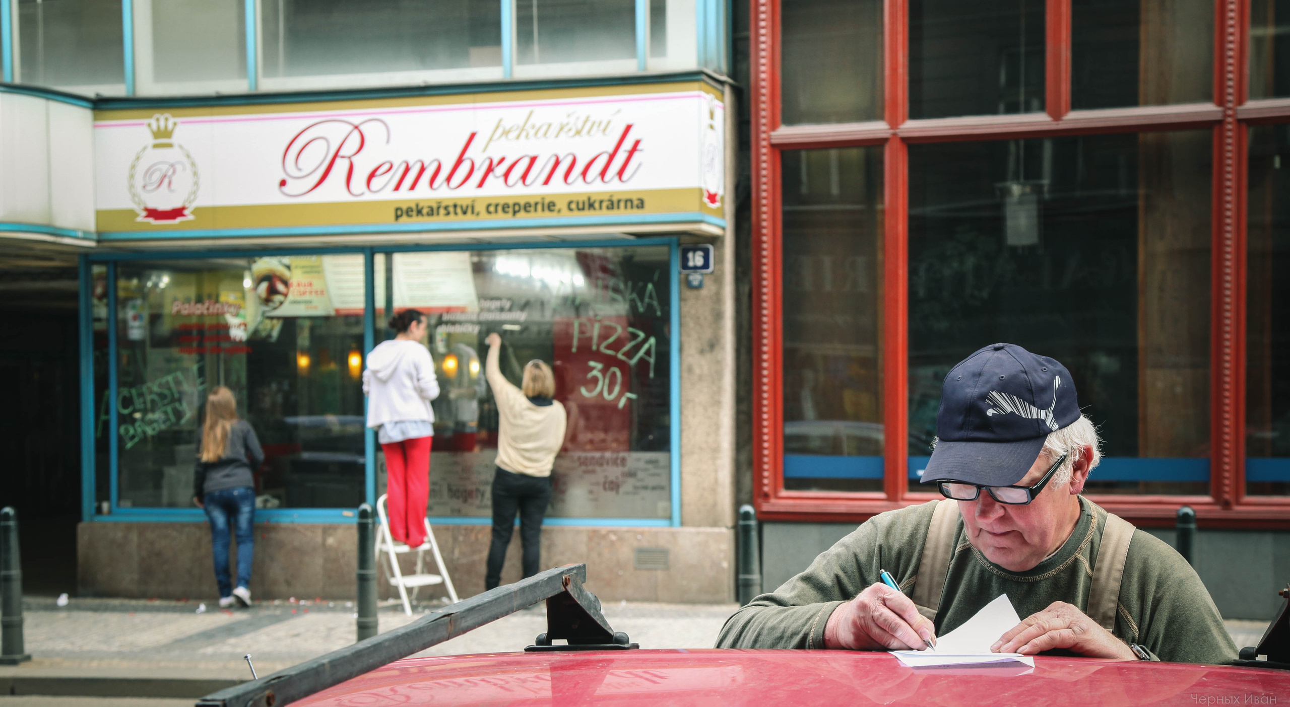 ЧЕХИЯ. Стрит-фотография, полная абсурда, идиотизма и красоты