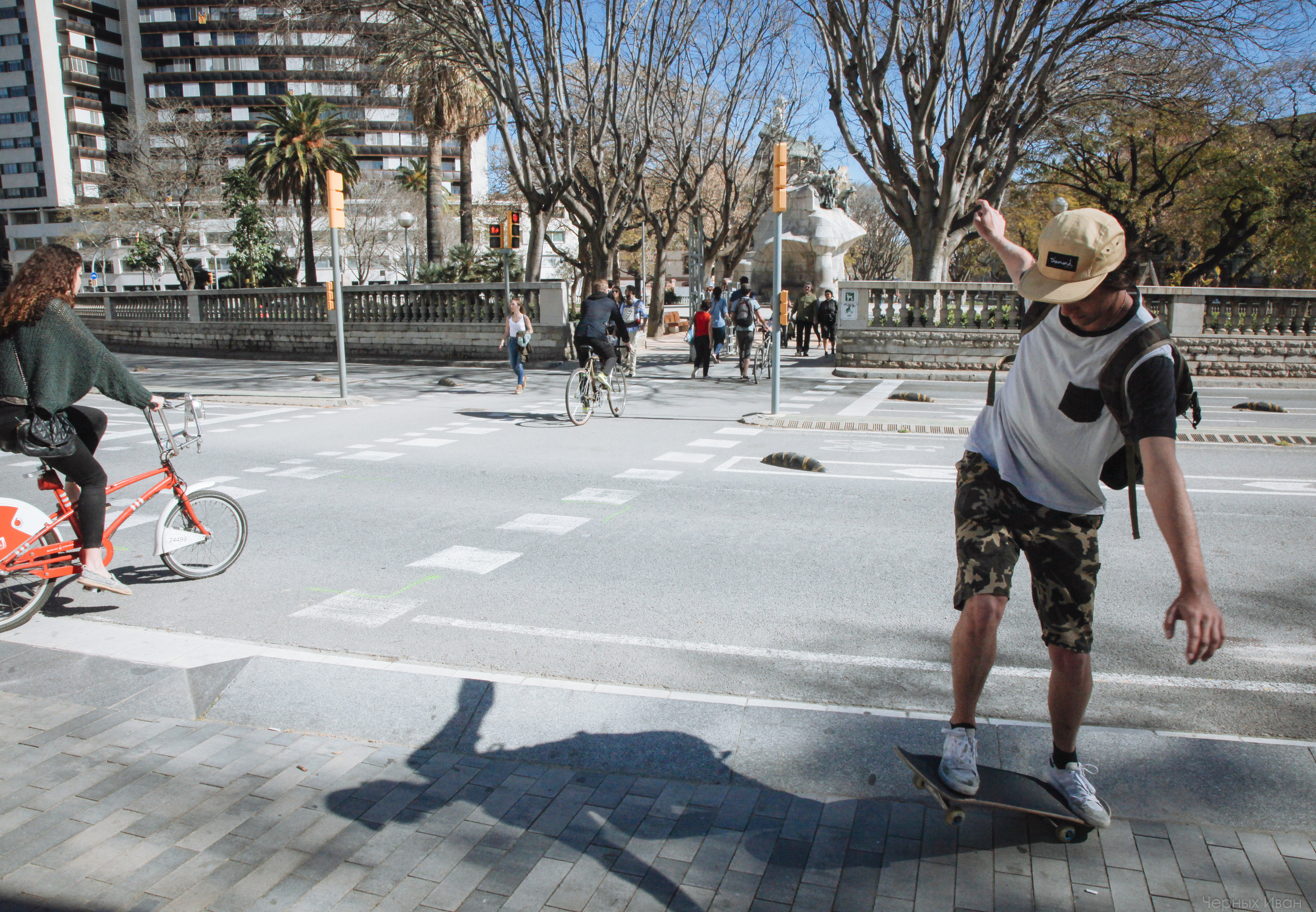 ИСПАНИЯ. Стрит-фотография, полная абсурда, идиотизма и красоты