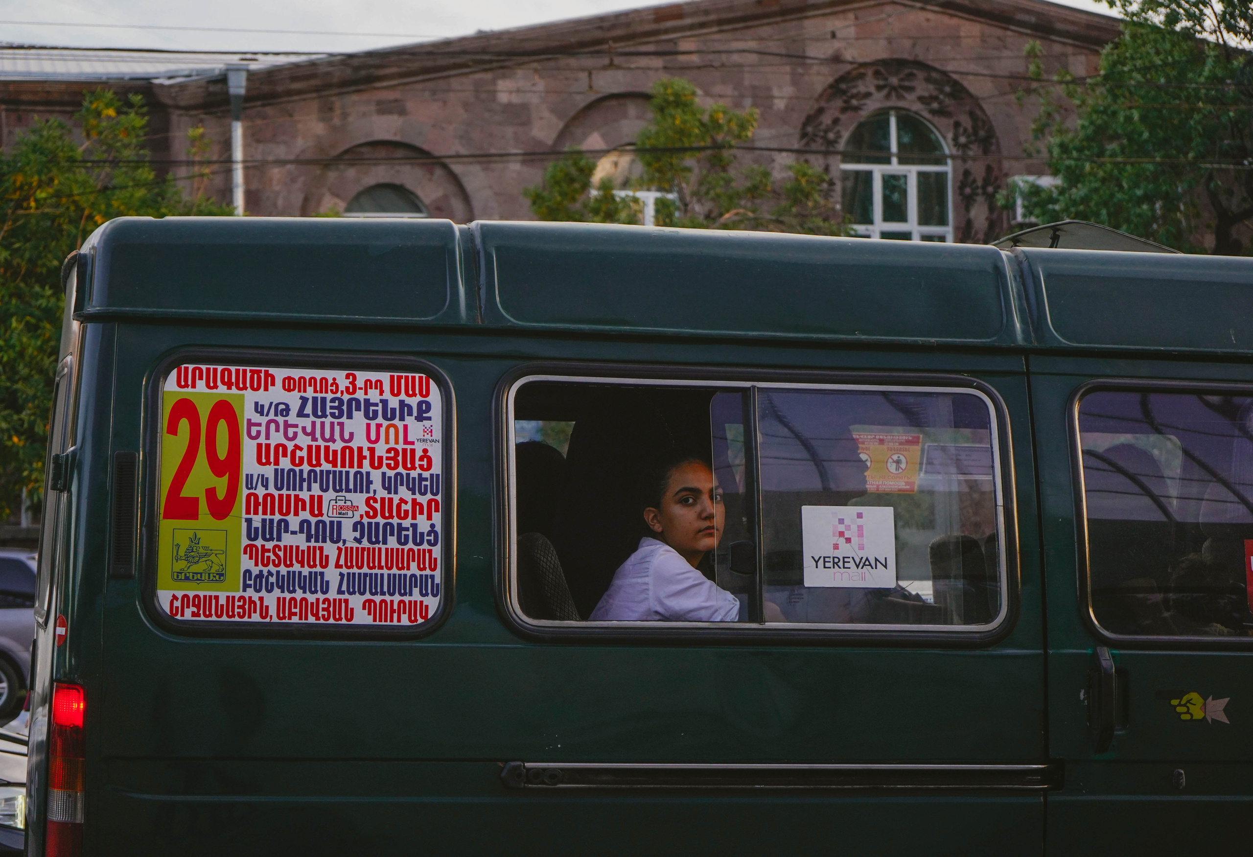 2018. Стрит-фотография, полная абсурда, идиотизма и красоты