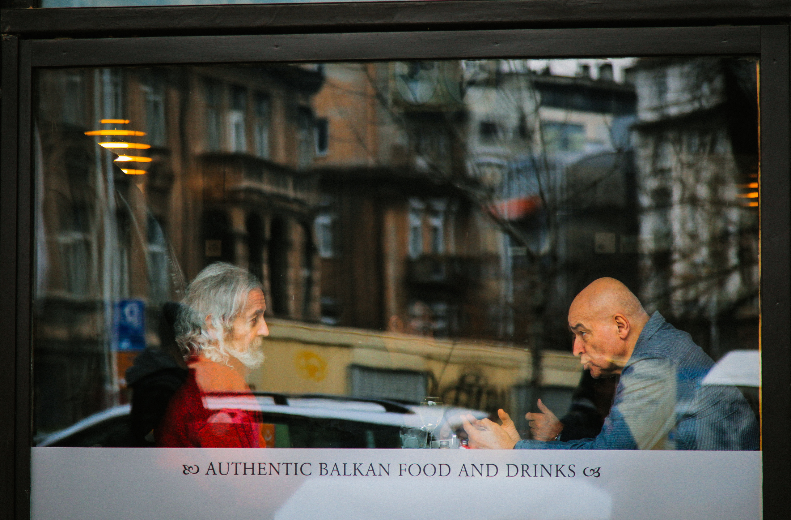 БЕЛГРАД. Стрит-фотография, полная абсурда, идиотизма и красоты