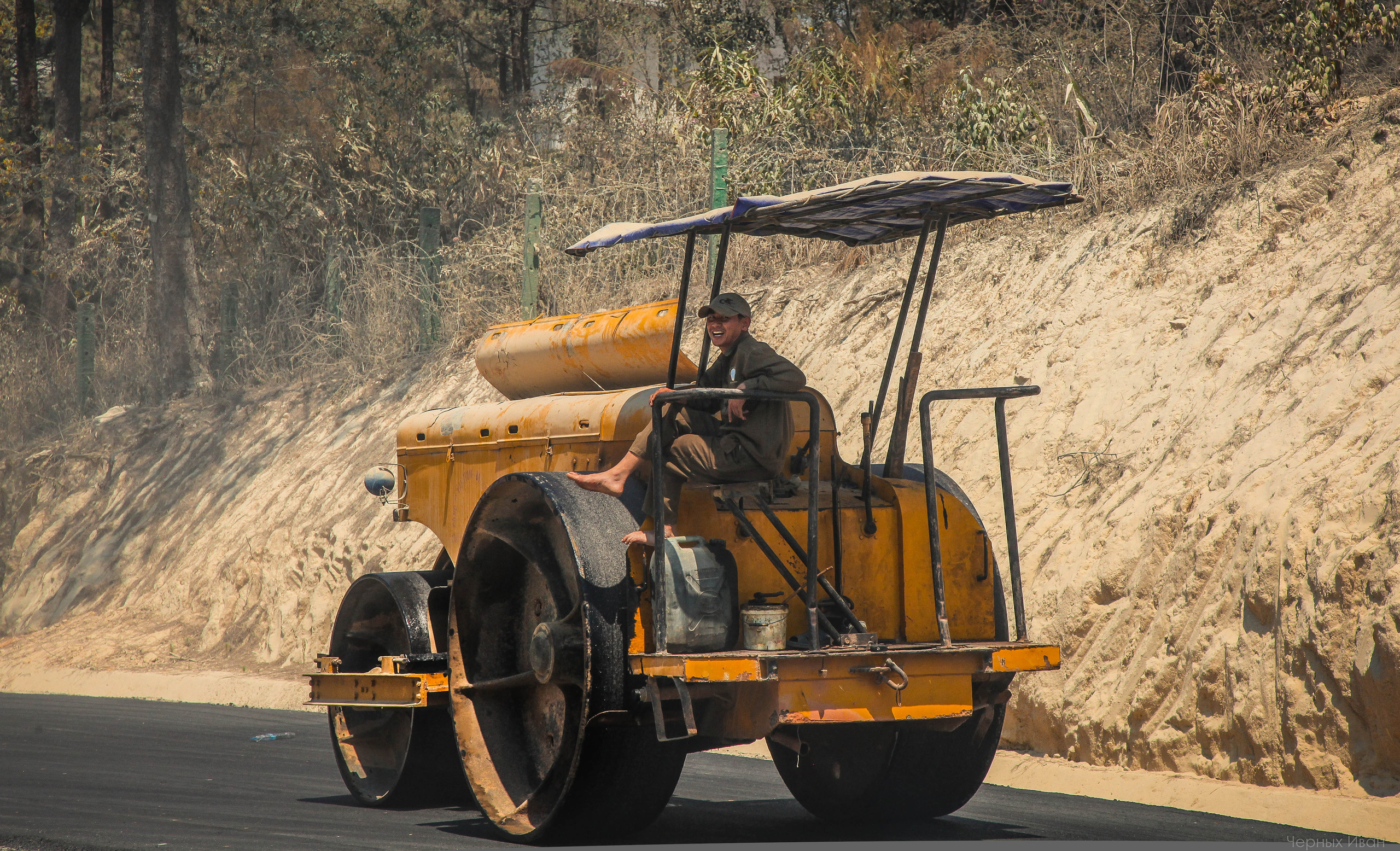 ВЬЕТНАМ. Стрит-фотография, полная абсурда, идиотизма и красоты