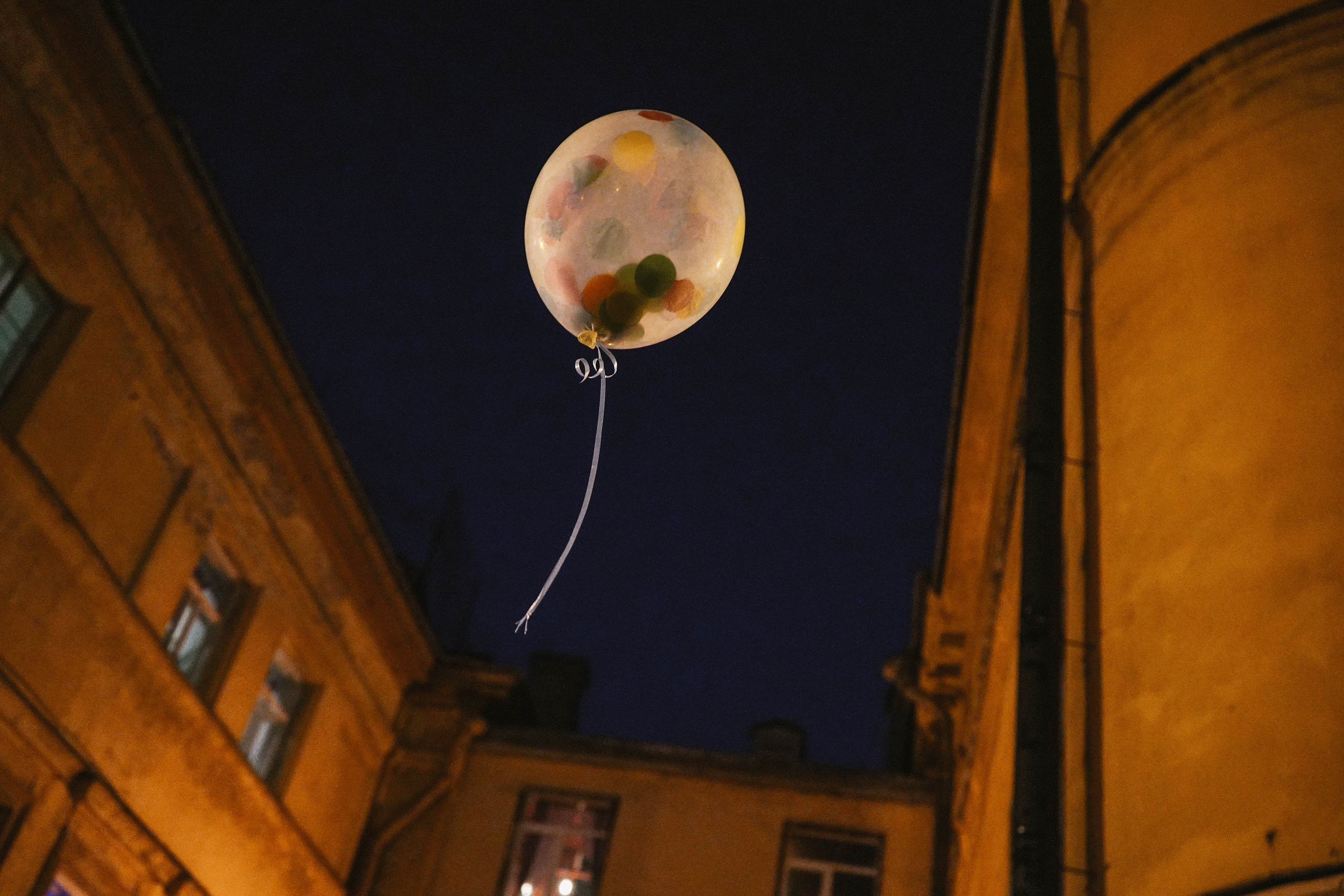 2018. Стрит-фотография, полная абсурда, идиотизма и красоты