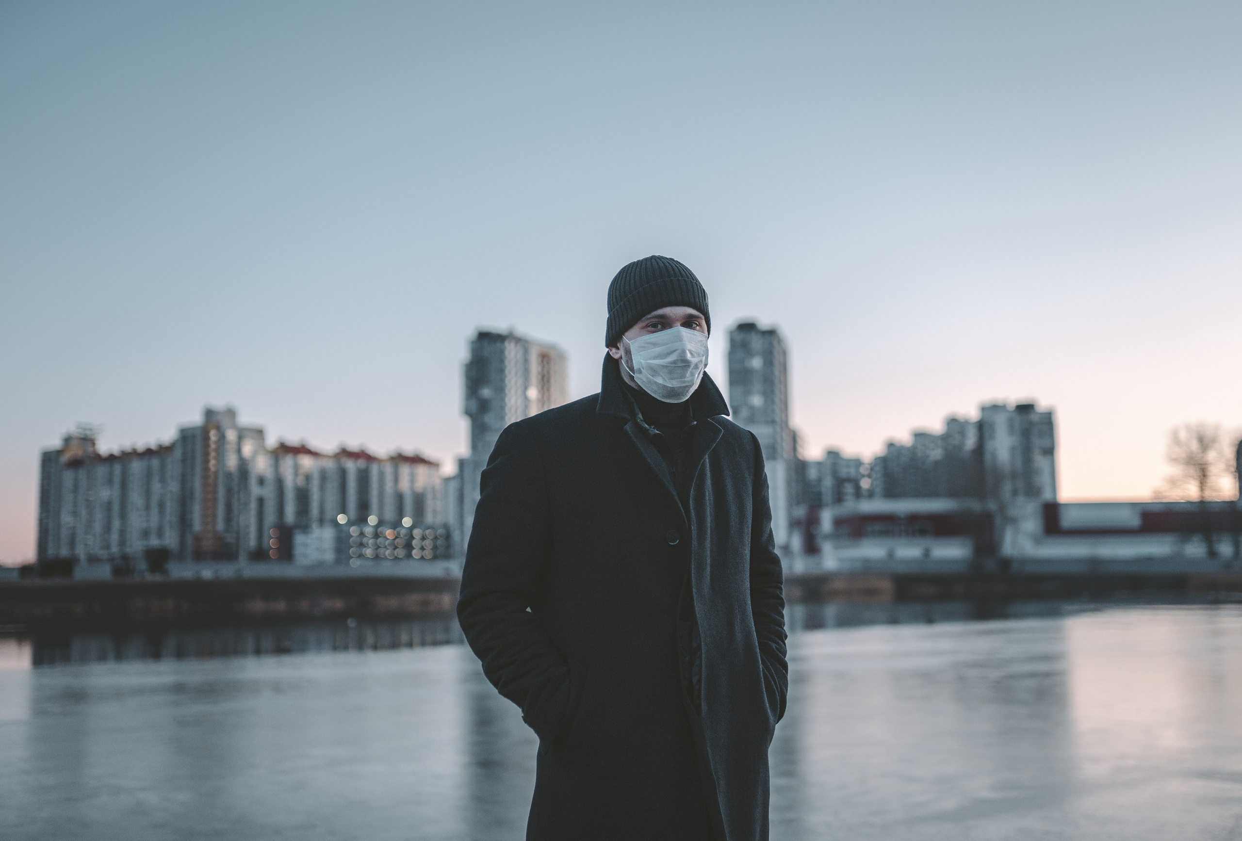 2020. Стрит-фотография, полная абсурда, идиотизма и красоты