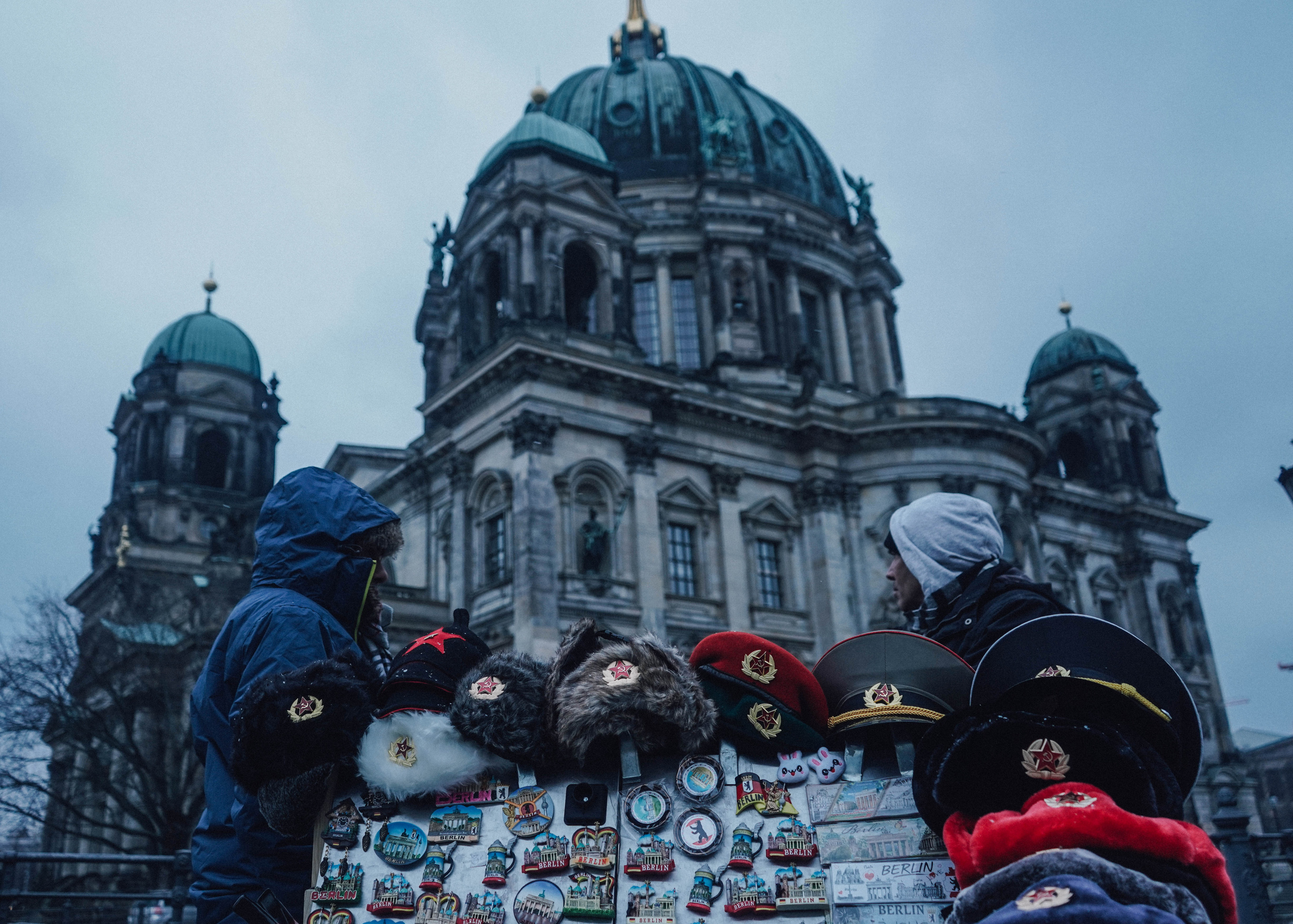 ГЕРМАНИЯ. Стрит-фотография, полная абсурда, идиотизма и красоты