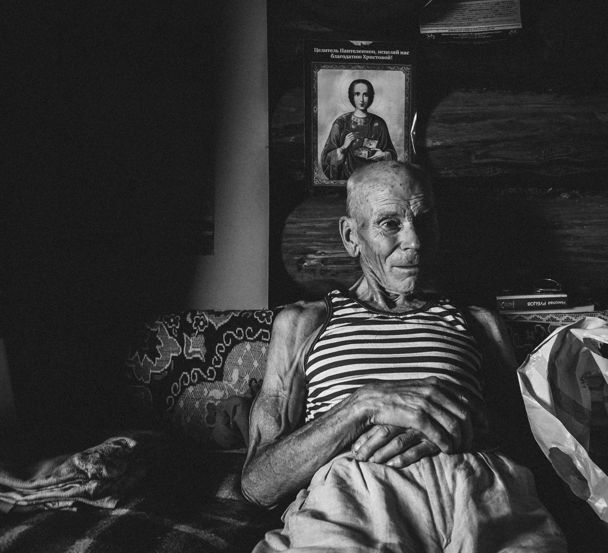 2018. Стрит-фотография, полная абсурда, идиотизма и красоты