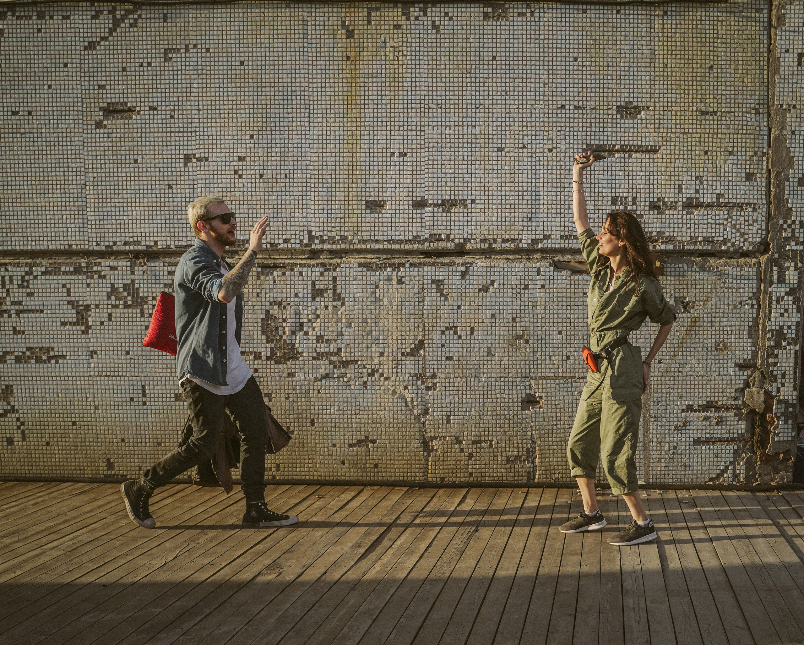 2019. Стрит-фотография, полная абсурда, идиотизма и красоты