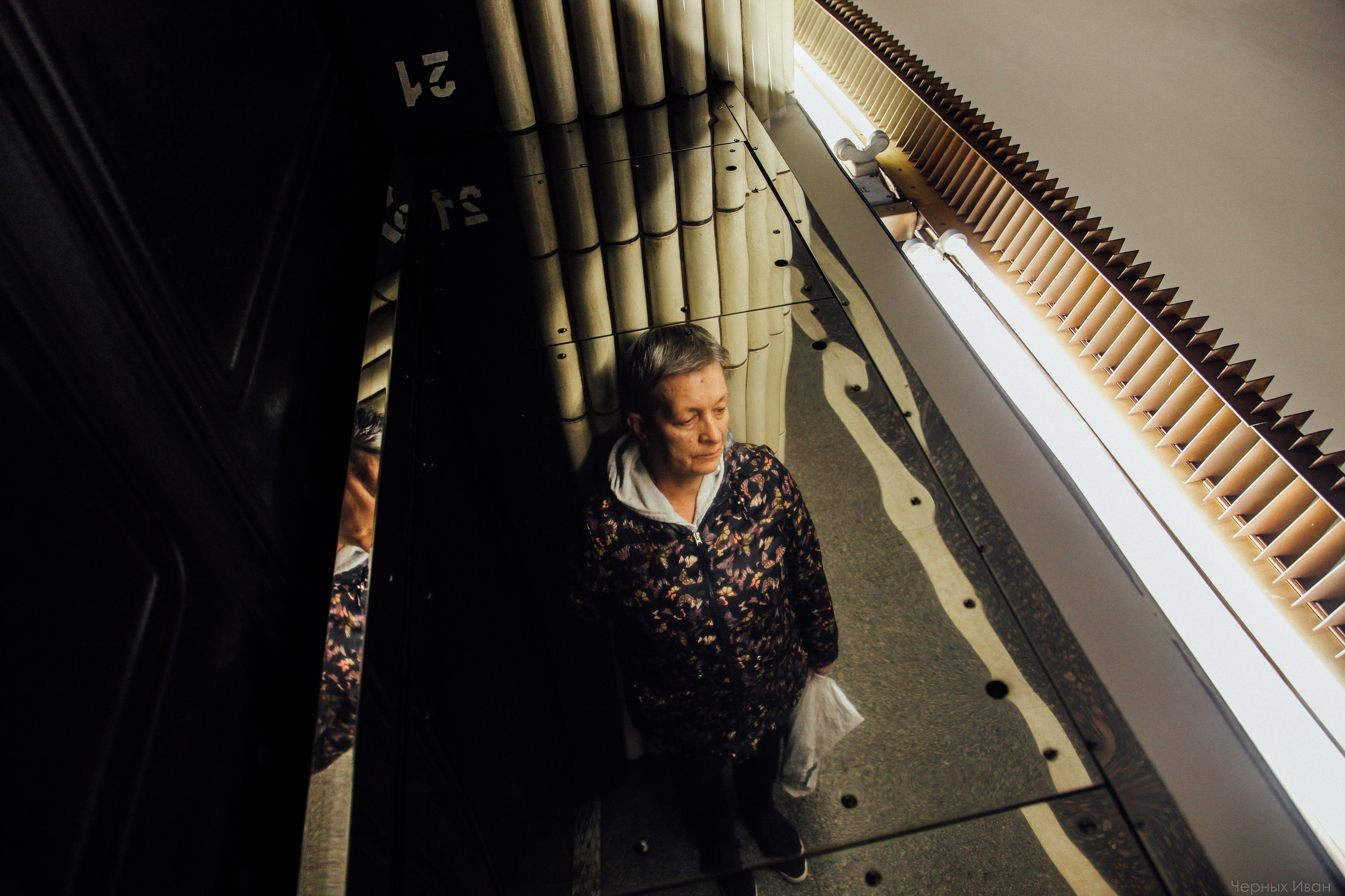 2017. Стрит-фотография, полная абсурда, идиотизма и красоты