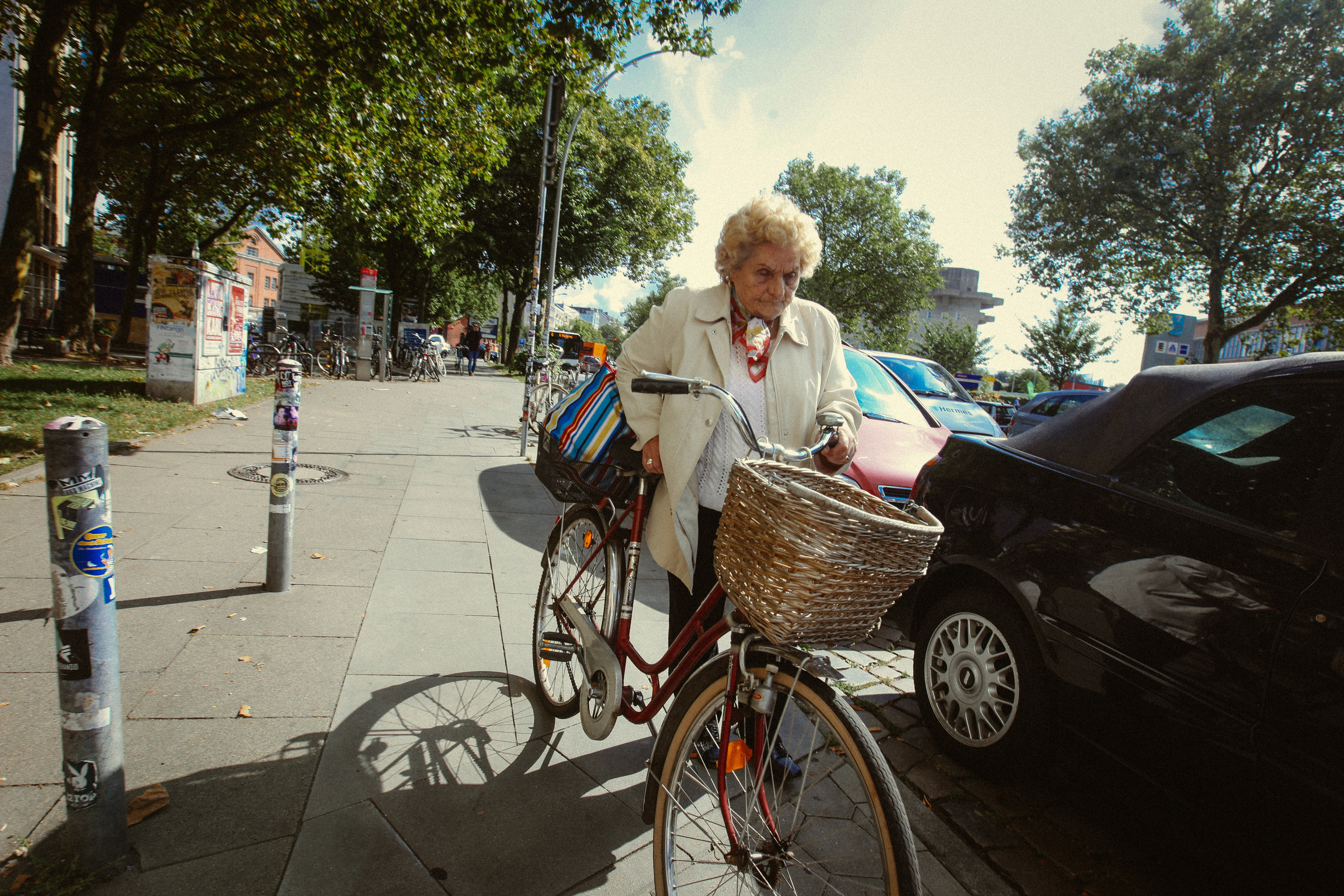 ГЕРМАНИЯ. Стрит-фотография, полная абсурда, идиотизма и красоты