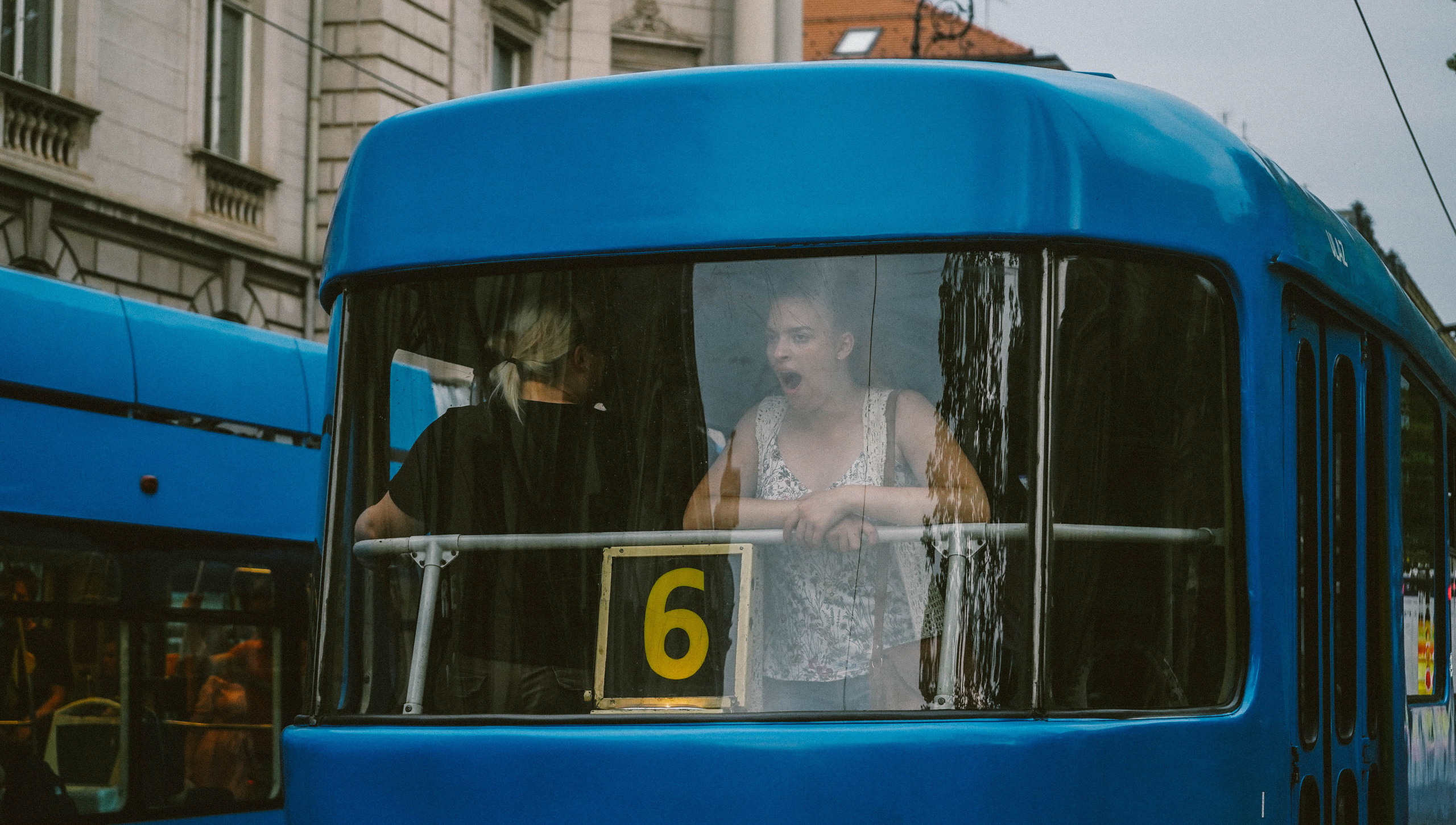 ЗАГРЕБ. Стрит-фотография, полная абсурда, идиотизма и красоты