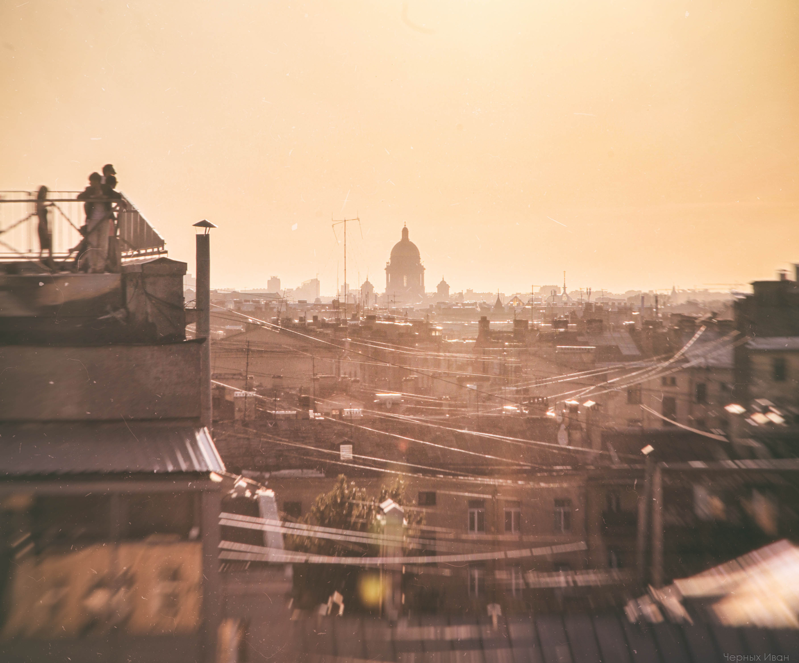 2014. Стрит-фотография, полная абсурда, идиотизма и красоты