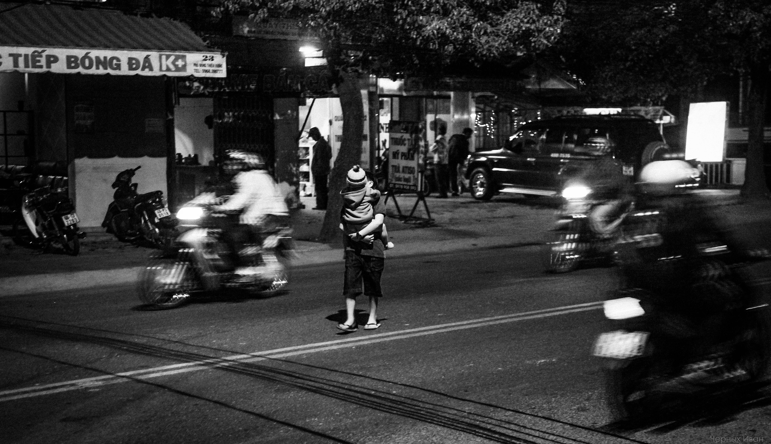 ВЬЕТНАМ. Стрит-фотография, полная абсурда, идиотизма и красоты