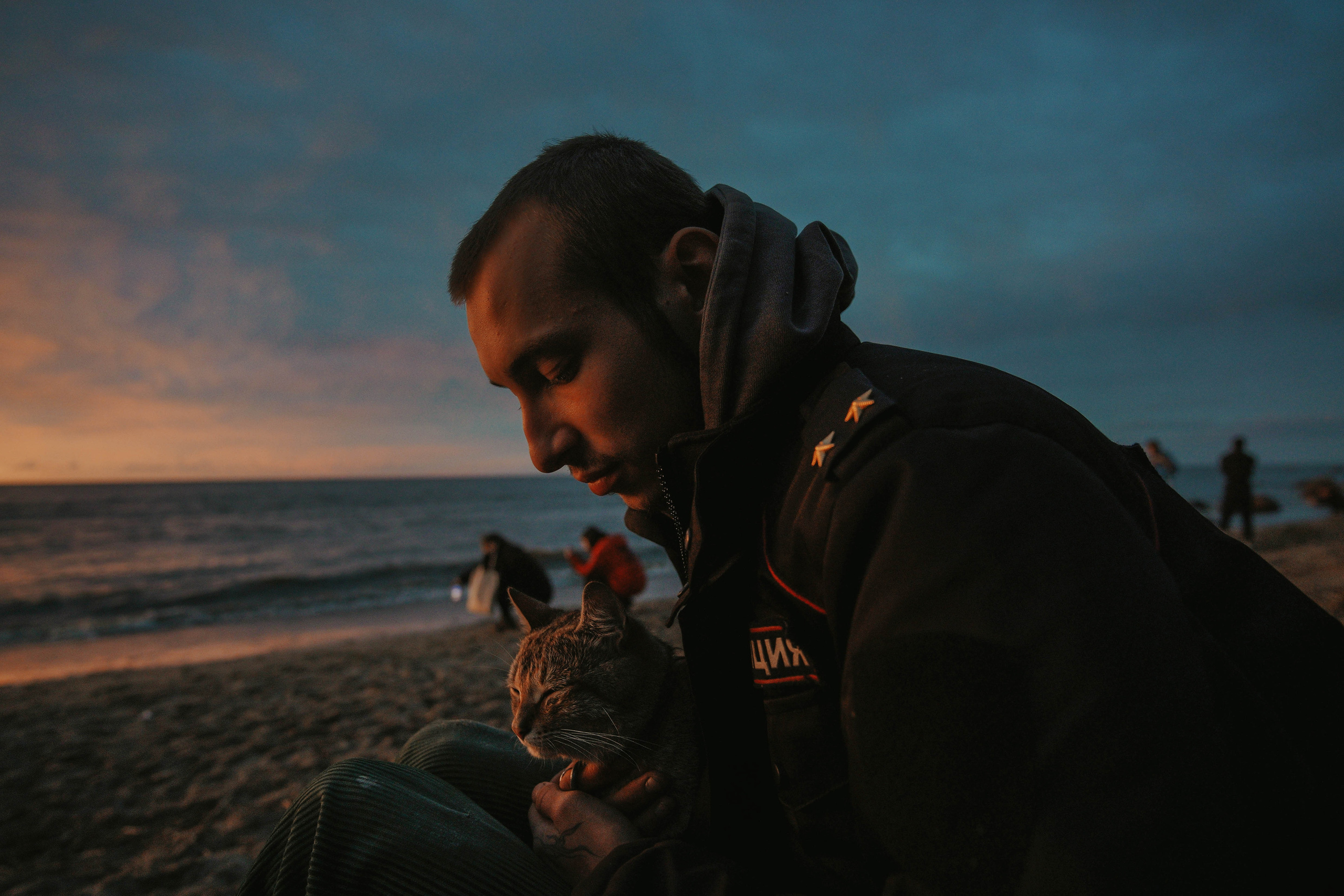 2022. Стрит-фотография, полная абсурда, идиотизма и красоты