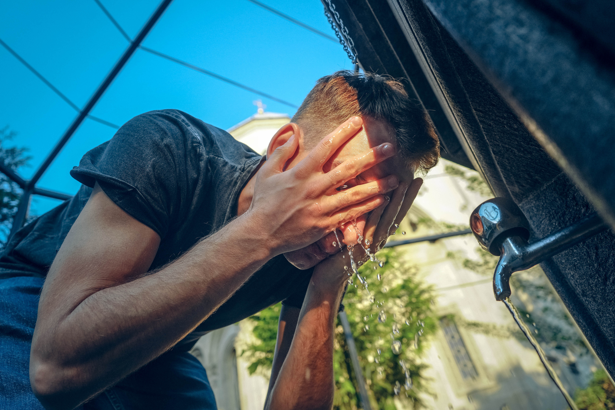 ГРУЗИЯ. Стрит-фотография, полная абсурда, идиотизма и красоты