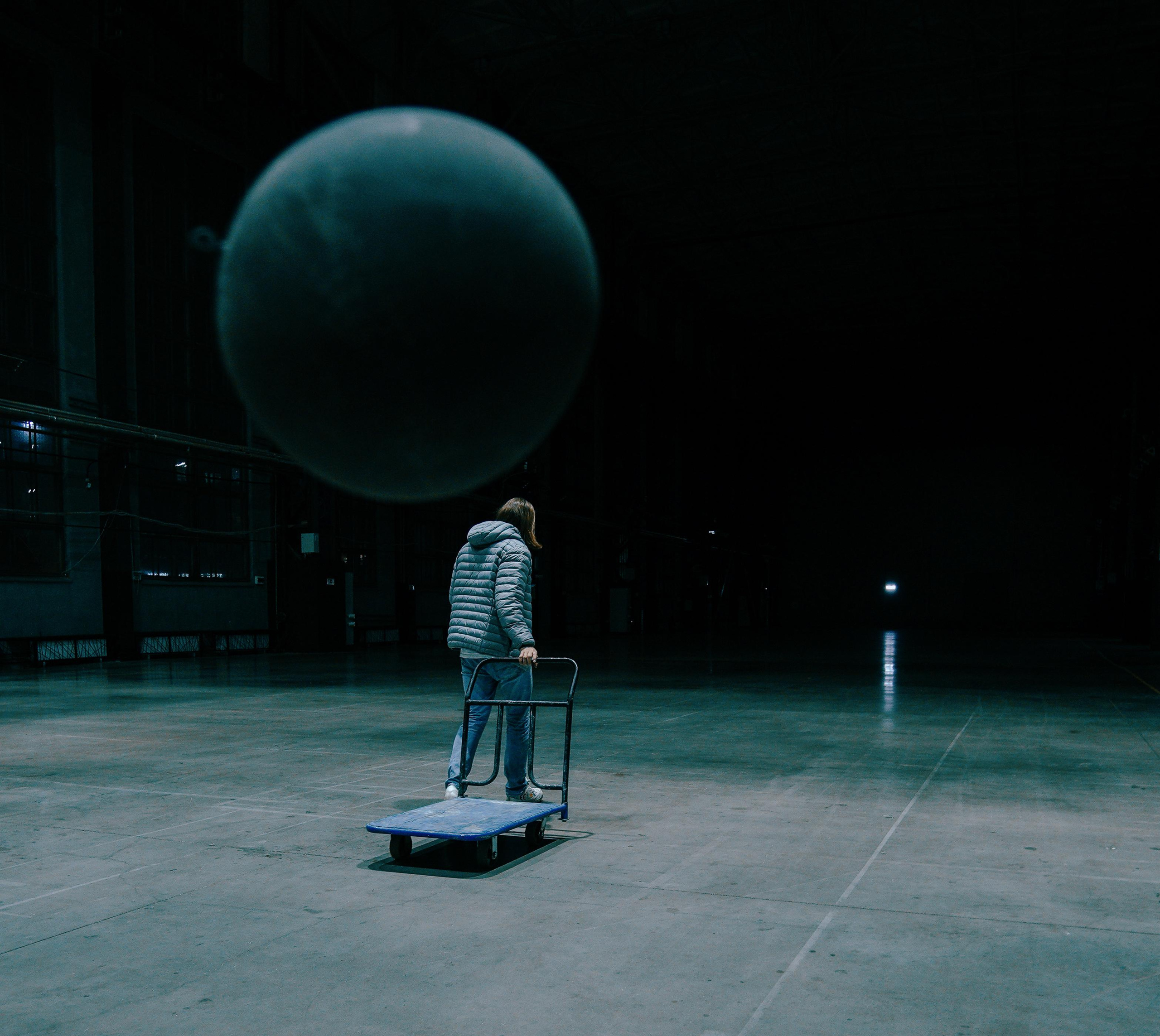 2021. Стрит-фотография, полная абсурда, идиотизма и красоты