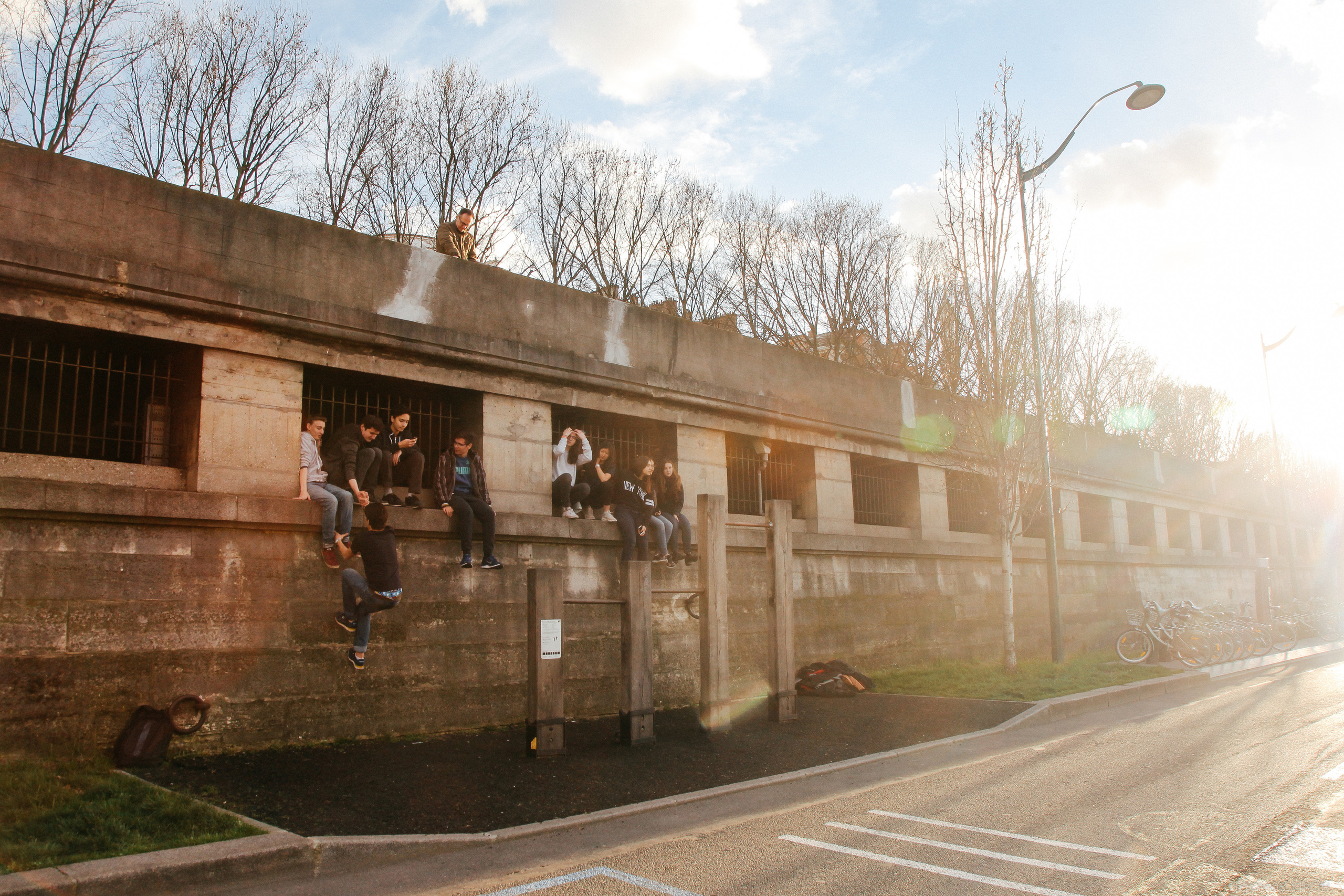 ФРАНЦИЯ. Стрит-фотография, полная абсурда, идиотизма и красоты