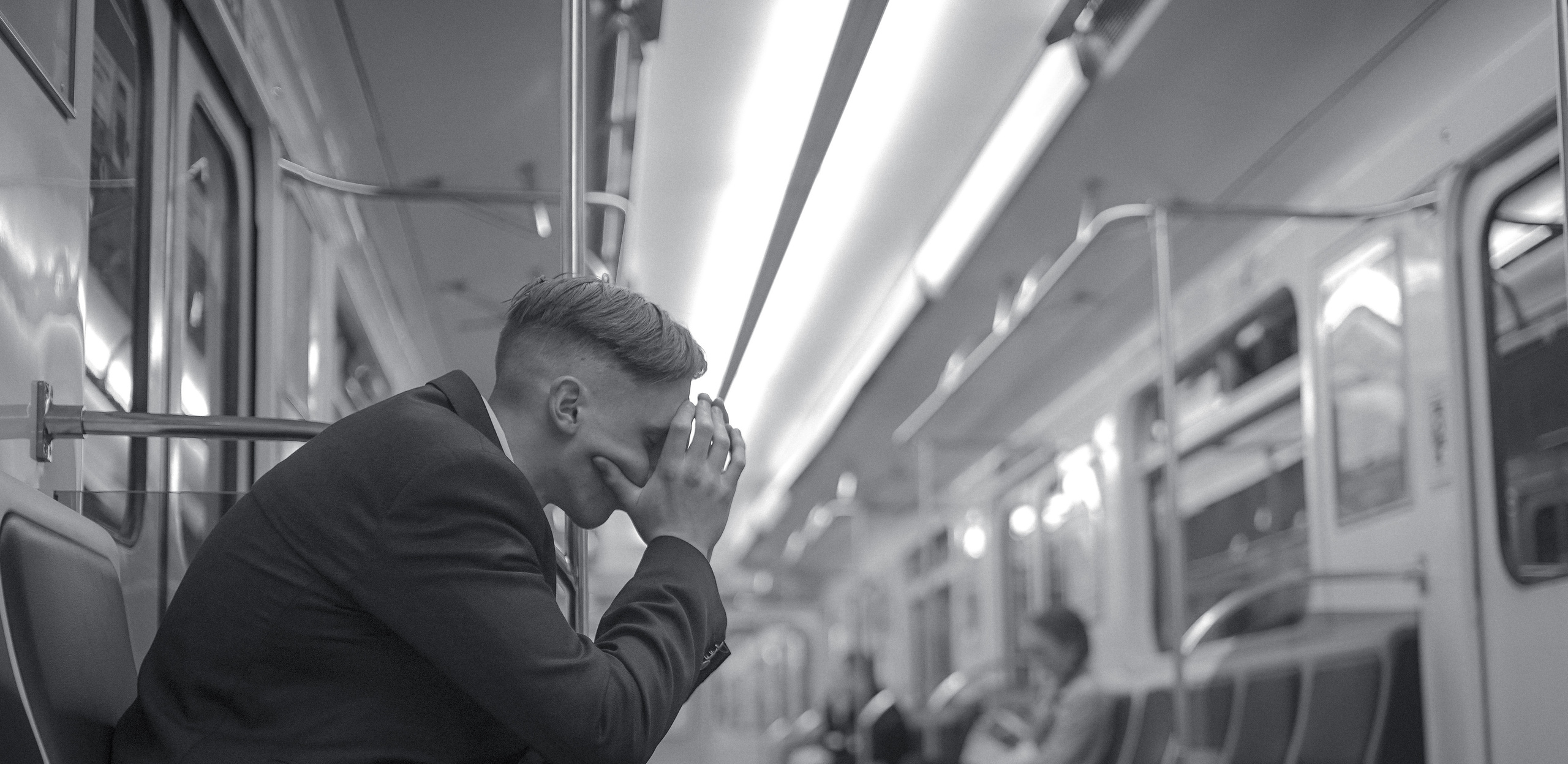 2019. Стрит-фотография, полная абсурда, идиотизма и красоты