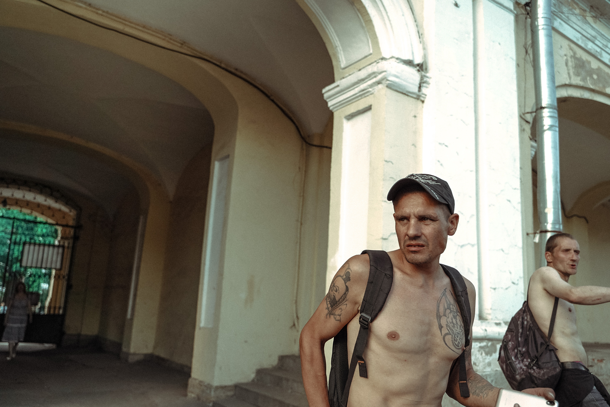 2019. Стрит-фотография, полная абсурда, идиотизма и красоты