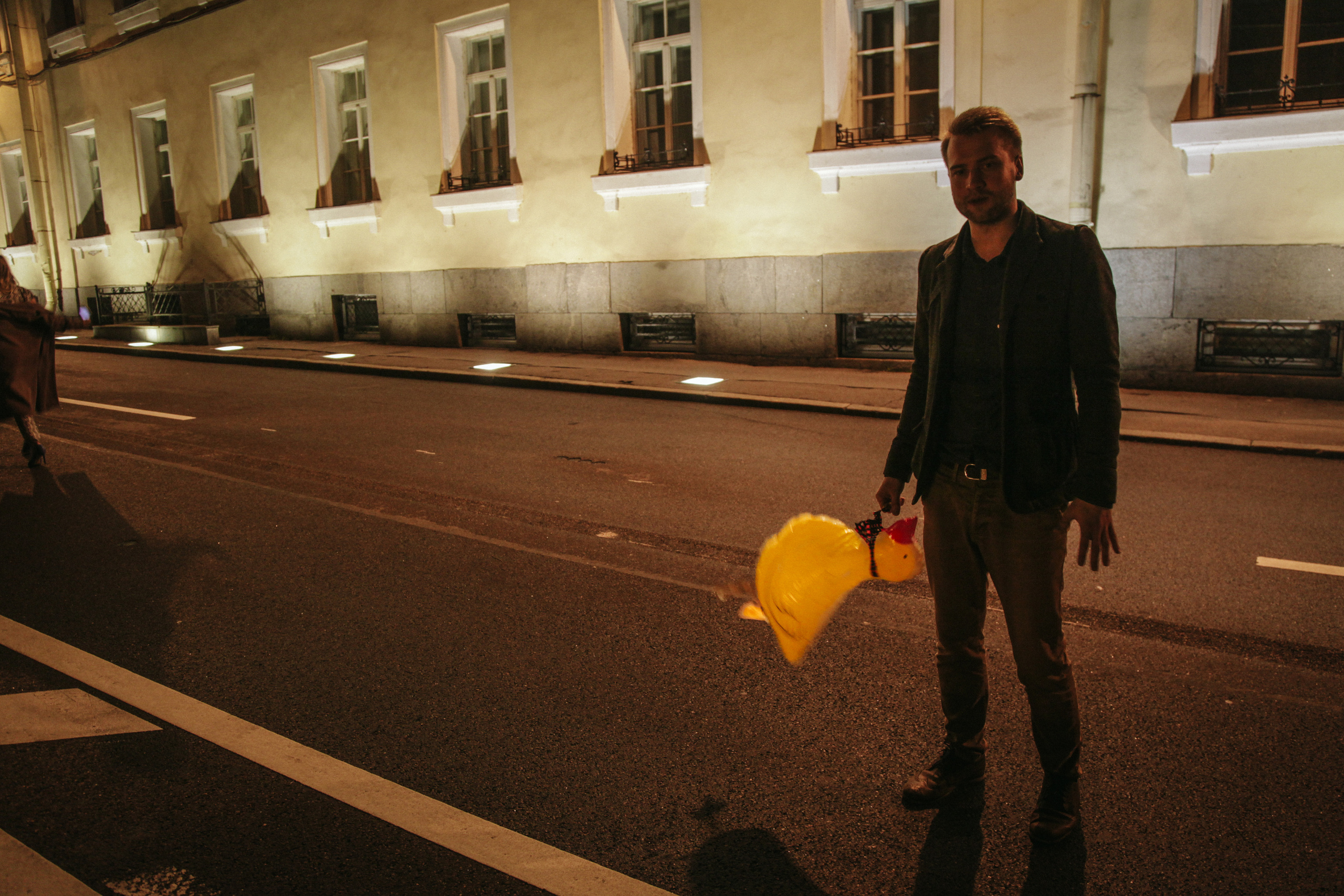 2017. Стрит-фотография, полная абсурда, идиотизма и красоты