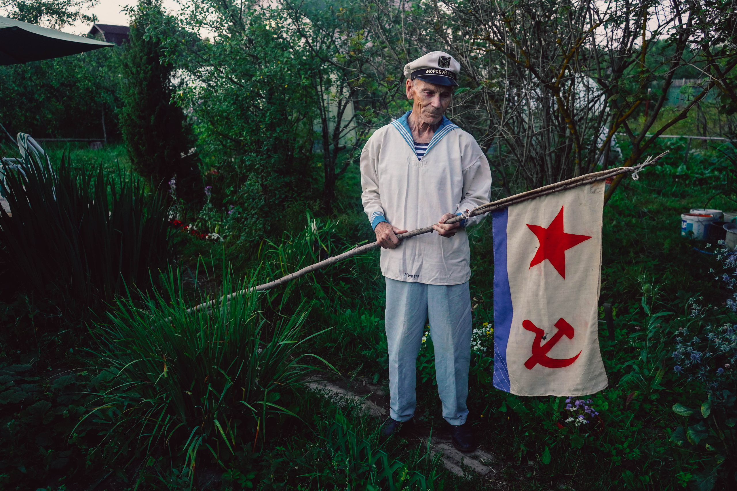 2018. Стрит-фотография, полная абсурда, идиотизма и красоты