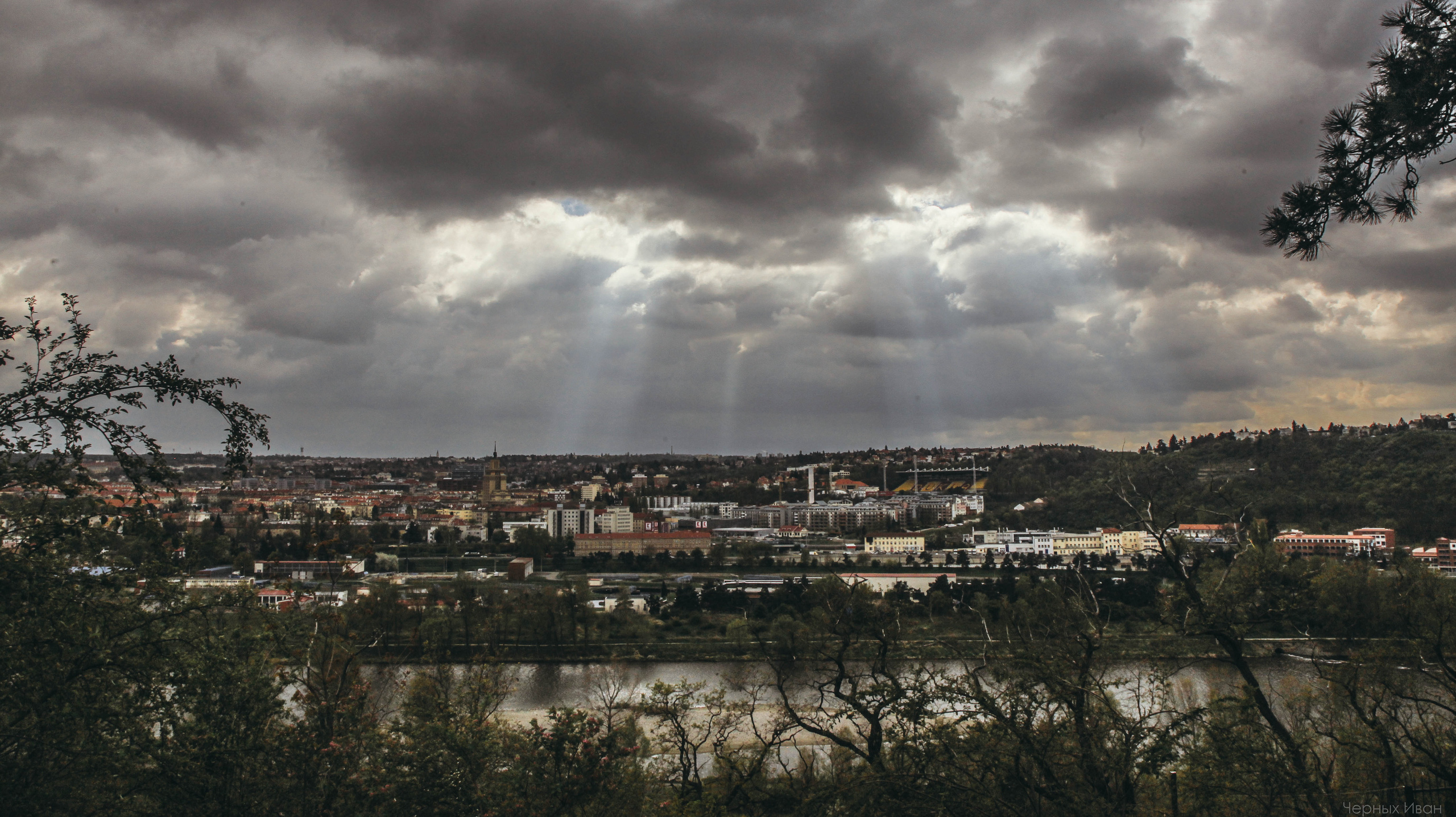 ЧЕХИЯ. Стрит-фотография, полная абсурда, идиотизма и красоты