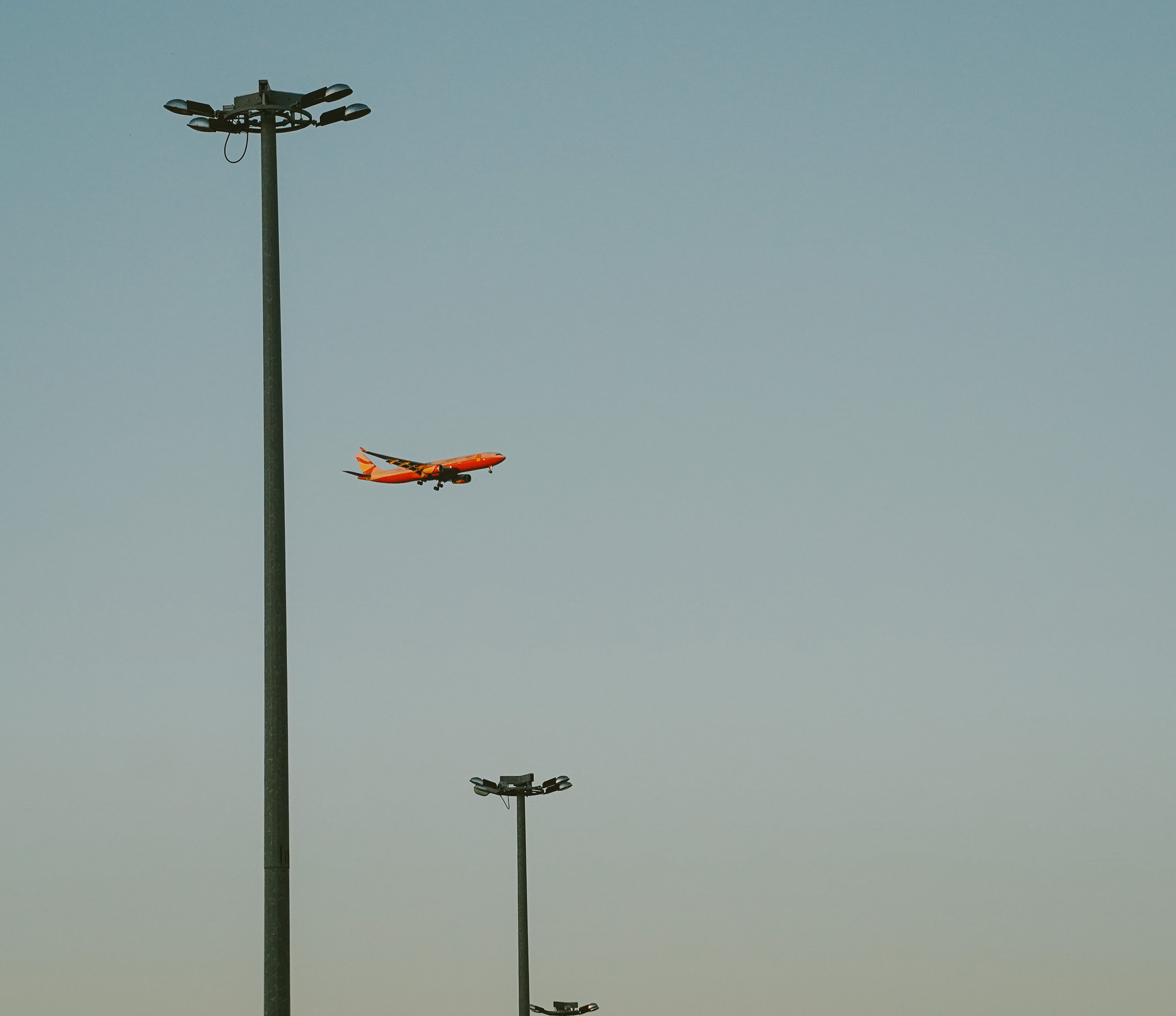 2019. Стрит-фотография, полная абсурда, идиотизма и красоты