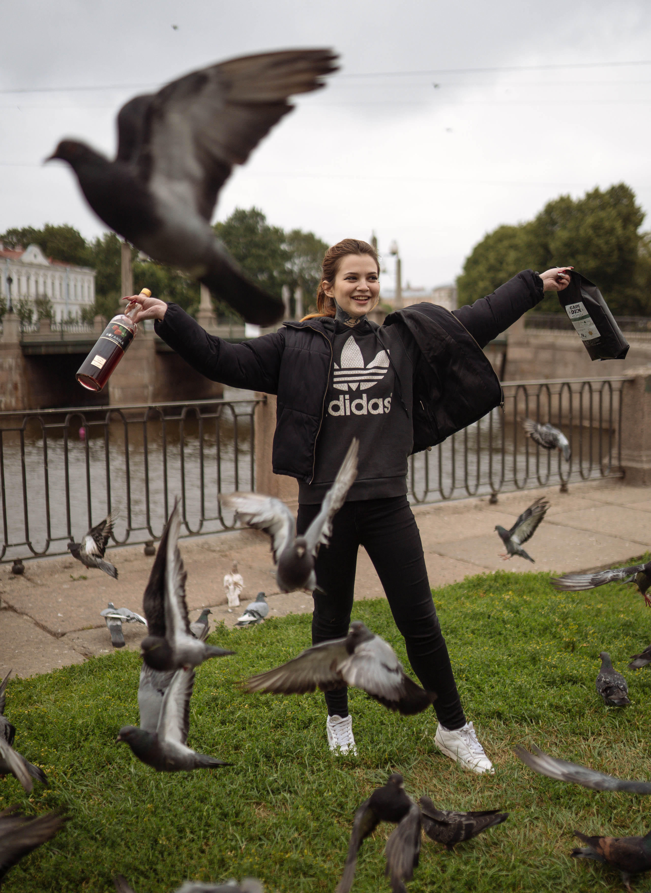 2019. Стрит-фотография, полная абсурда, идиотизма и красоты