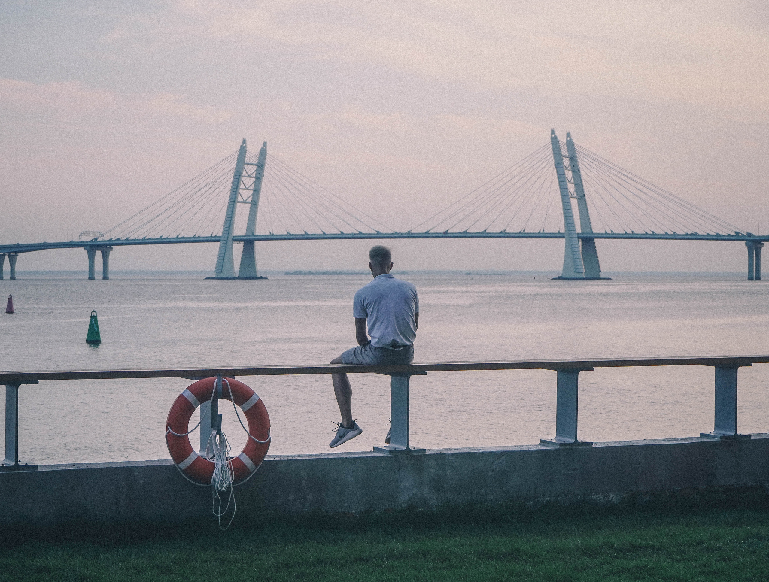 2018. Стрит-фотография, полная абсурда, идиотизма и красоты