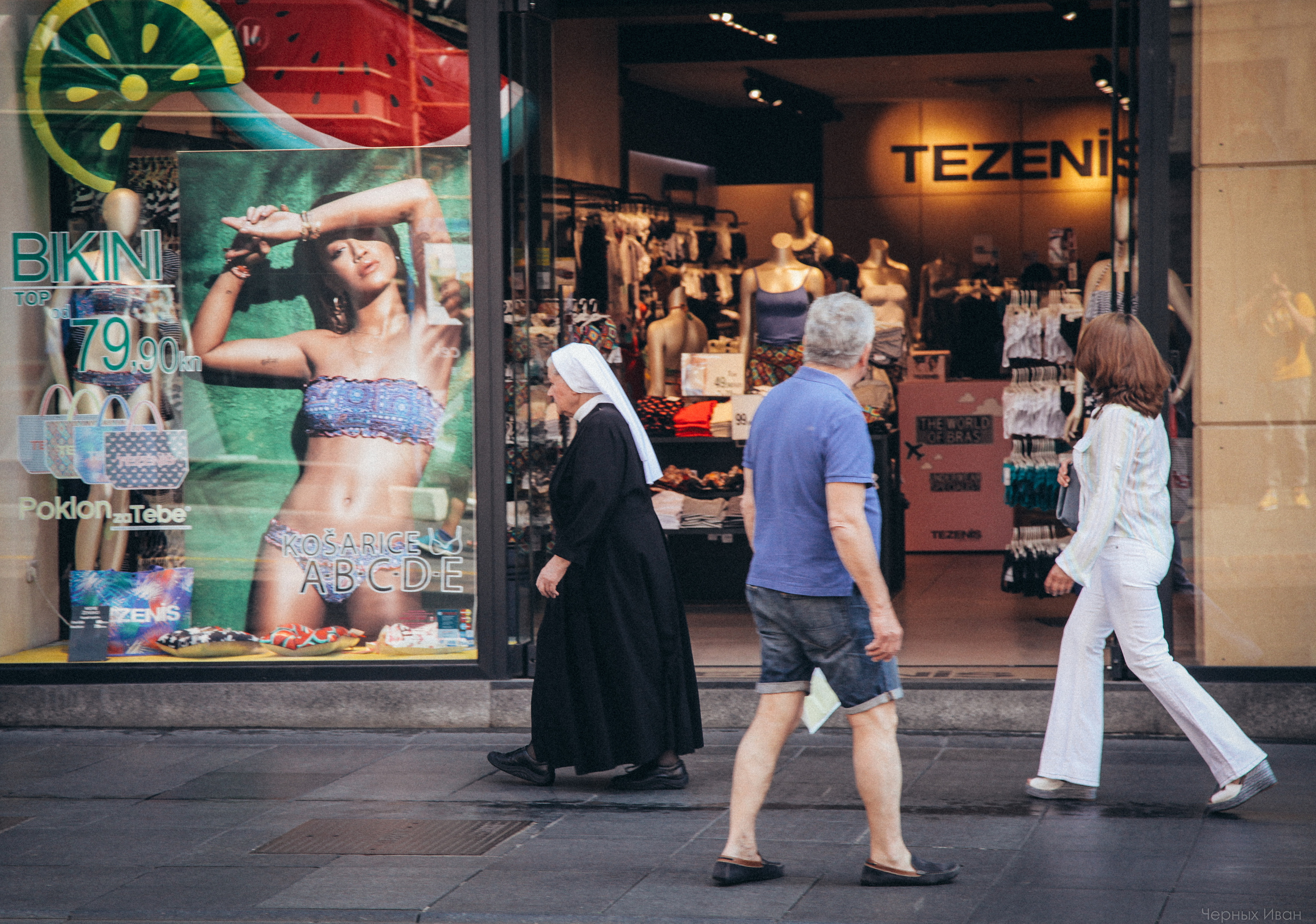 ИСПАНИЯ. Стрит-фотография, полная абсурда, идиотизма и красоты