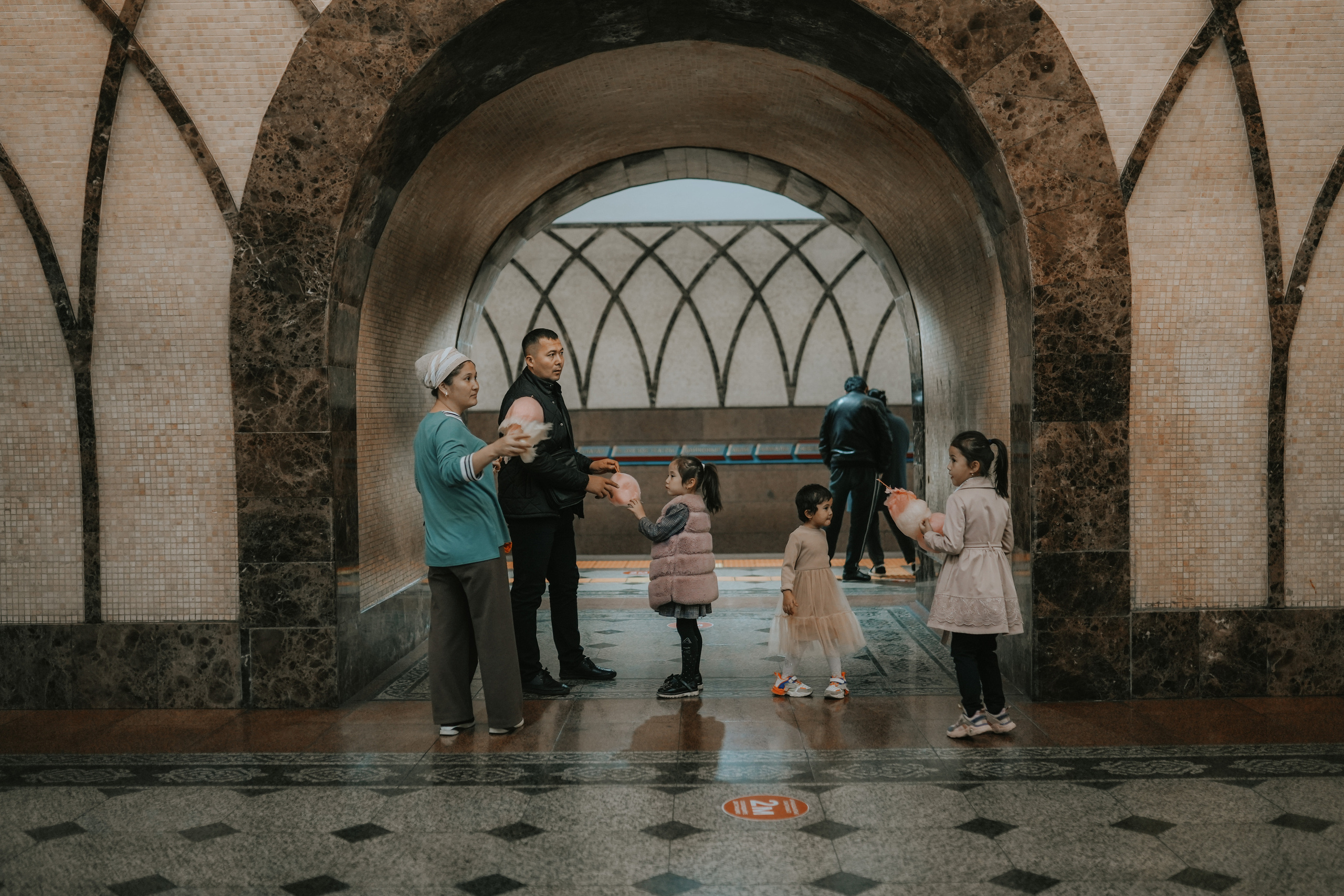 КАЗАХСТАН. Стрит-фотография, полная абсурда, идиотизма и красоты