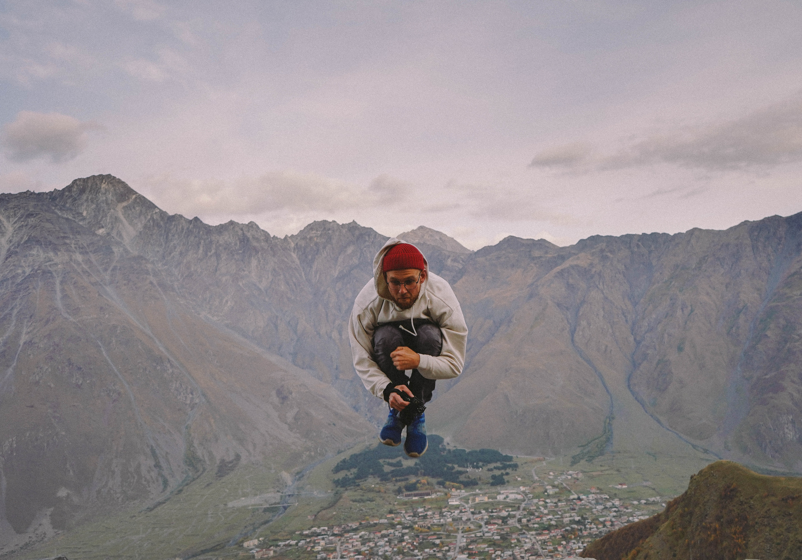 ГРУЗИЯ. Стрит-фотография, полная абсурда, идиотизма и красоты