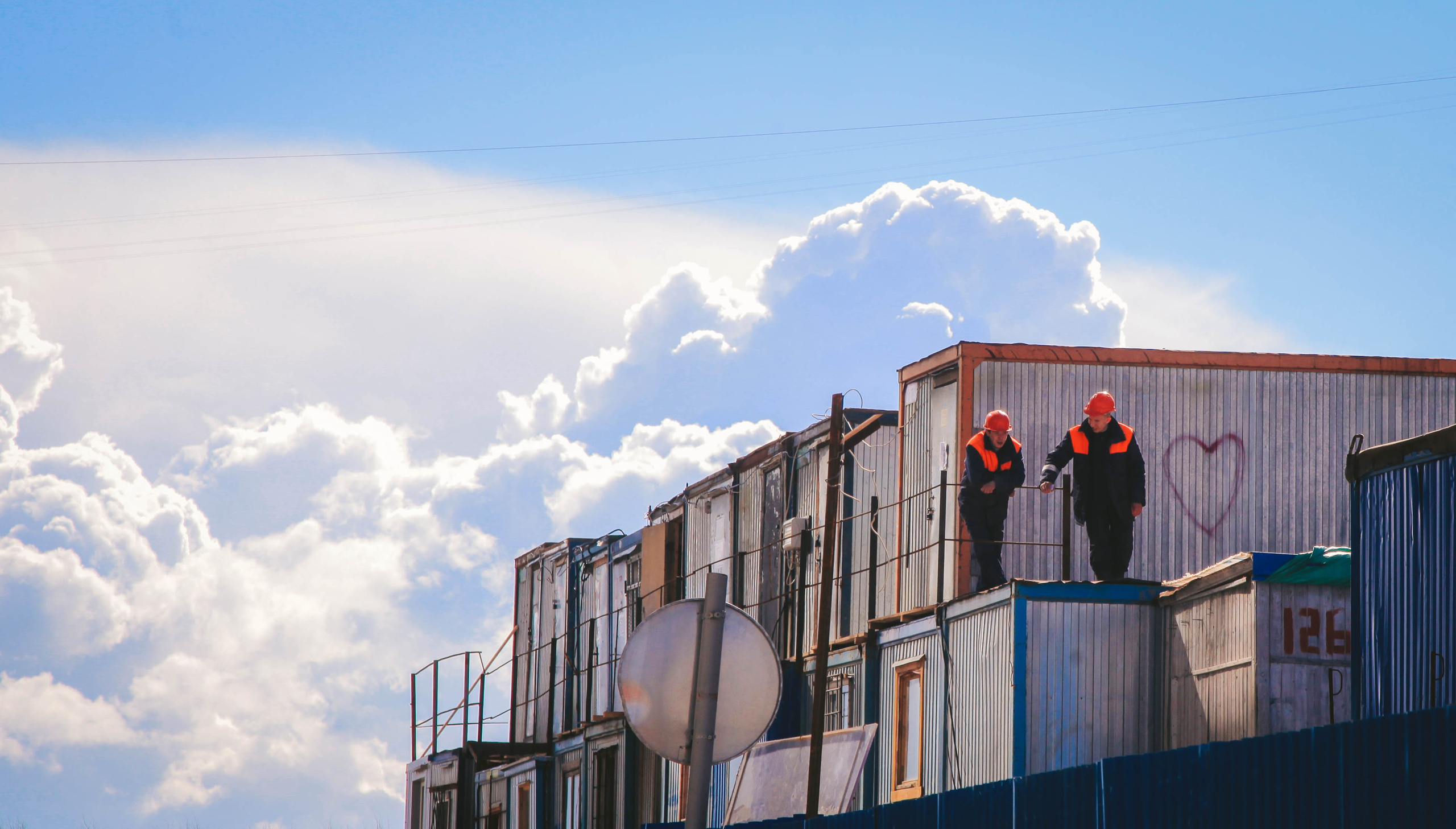 2018. Стрит-фотография, полная абсурда, идиотизма и красоты