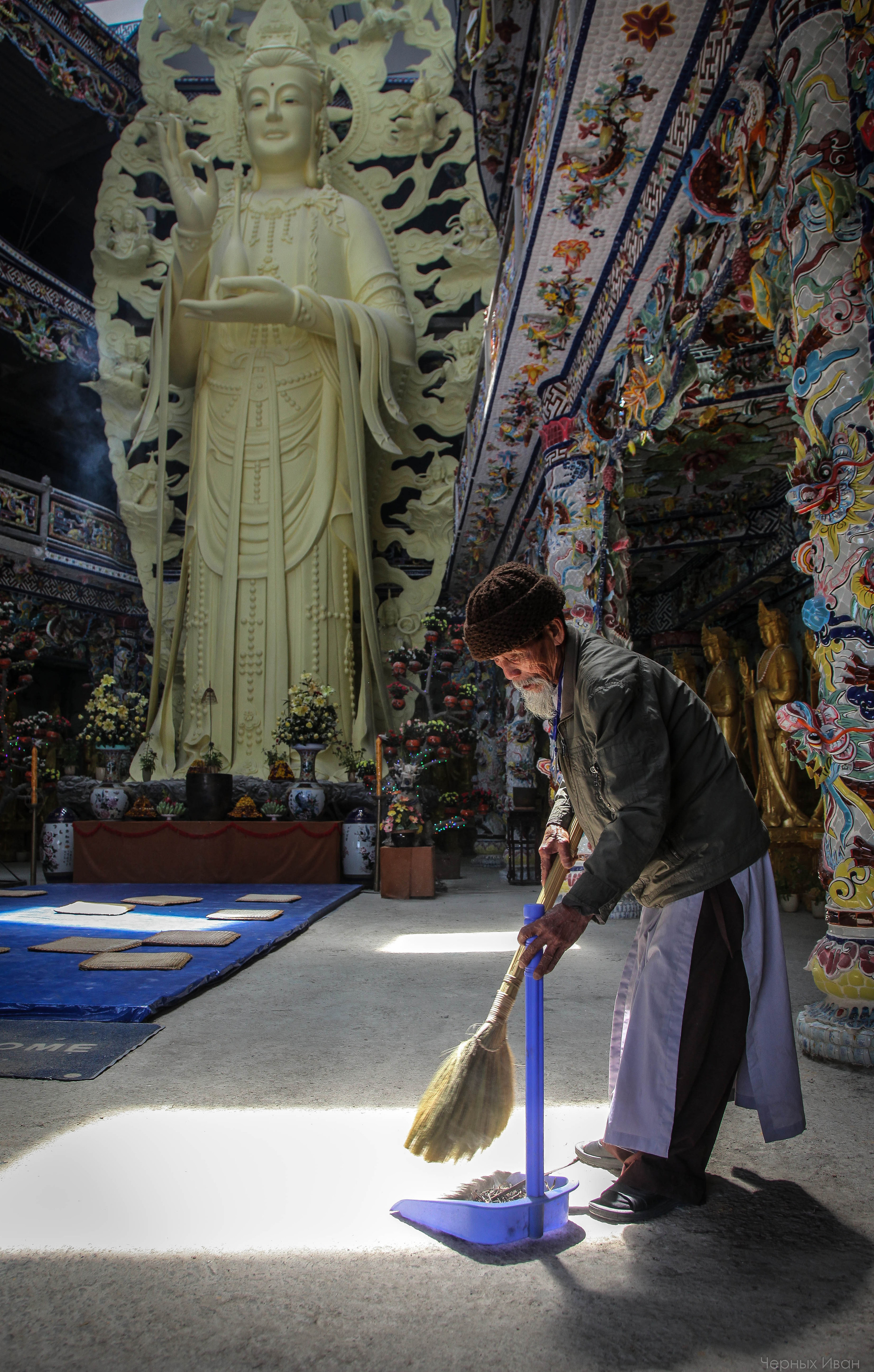 ВЬЕТНАМ. Стрит-фотография, полная абсурда, идиотизма и красоты