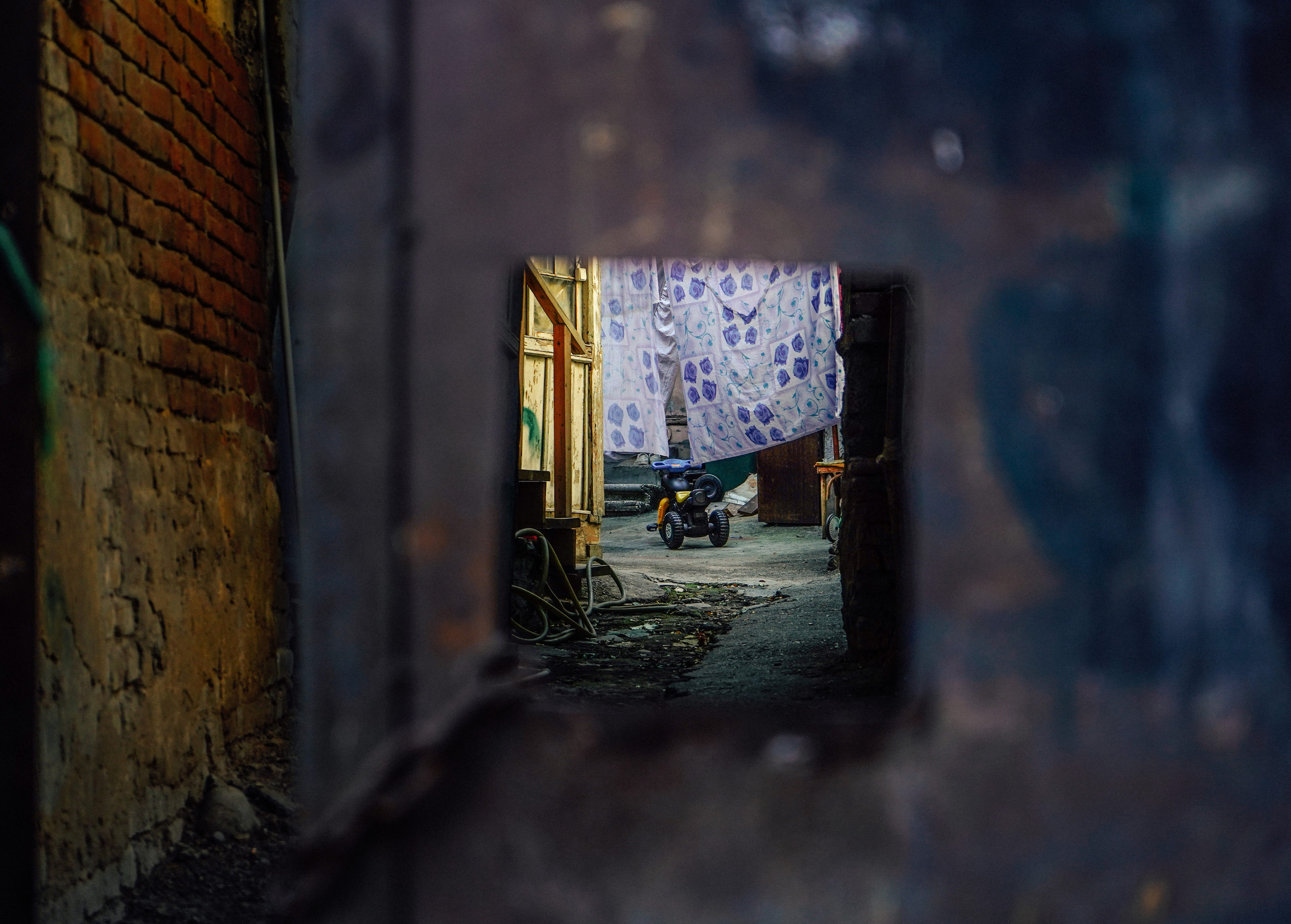 ГРУЗИЯ. Стрит-фотография, полная абсурда, идиотизма и красоты