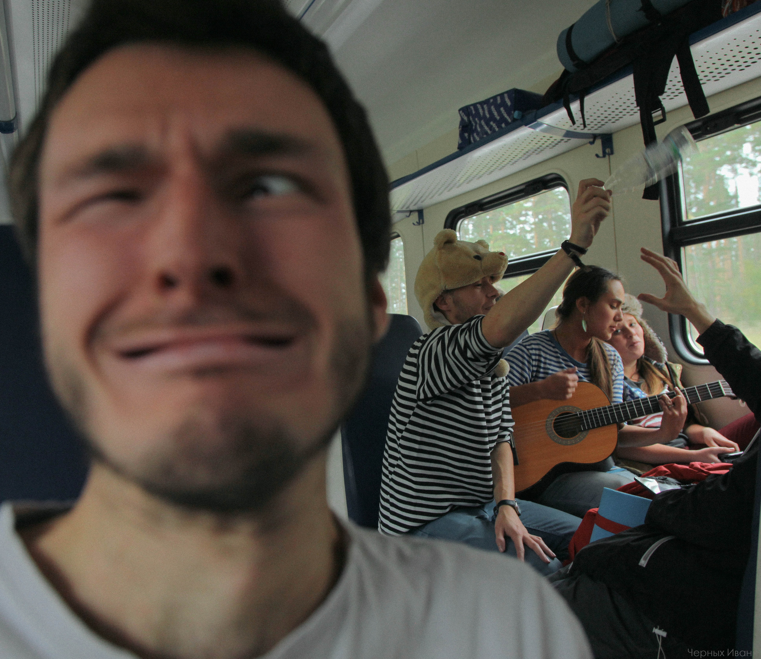 2014. Стрит-фотография, полная абсурда, идиотизма и красоты