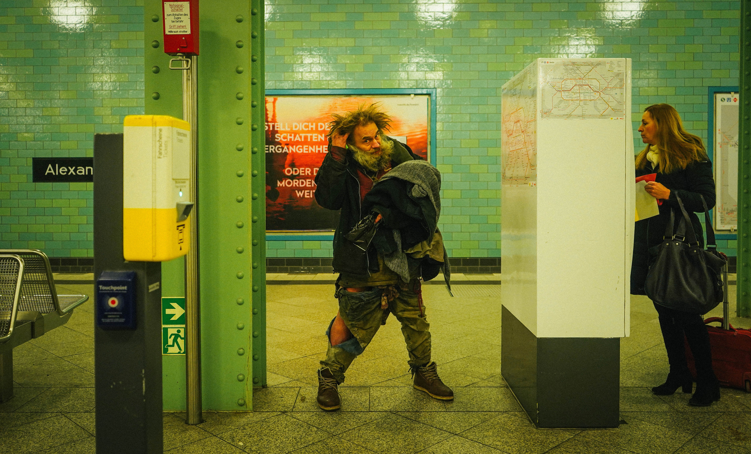 ГЕРМАНИЯ. Стрит-фотография, полная абсурда, идиотизма и красоты