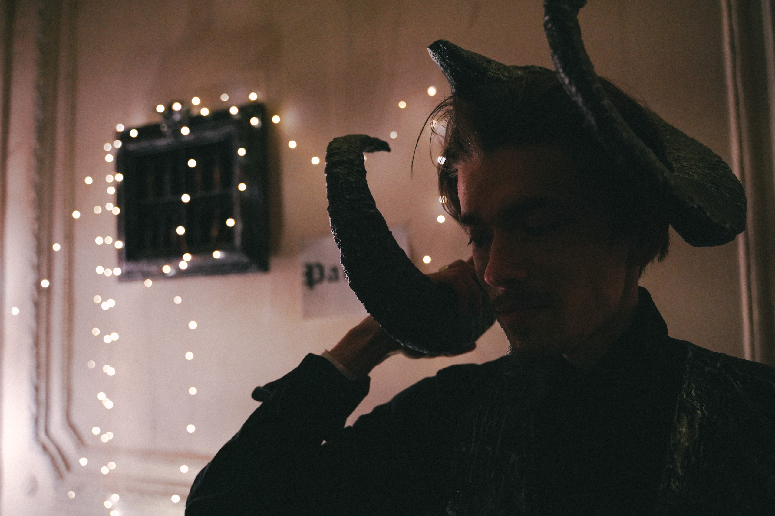 2019. Стрит-фотография, полная абсурда, идиотизма и красоты