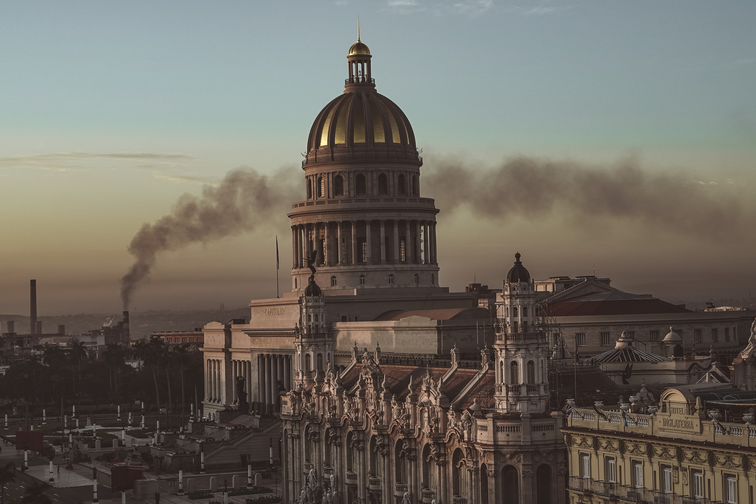 КУБА. Стрит-фотография, полная абсурда, идиотизма и красоты