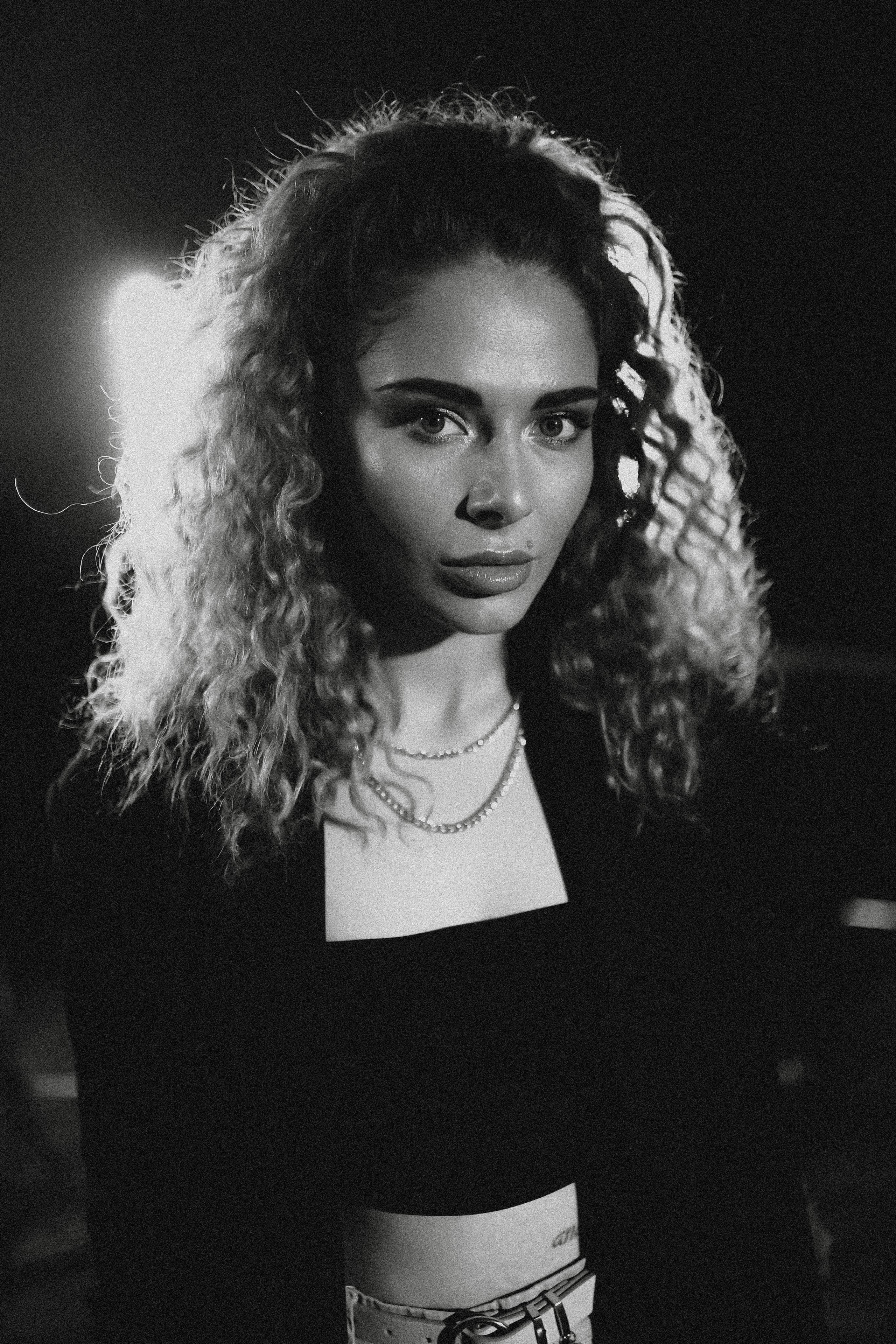 2021. Стрит-фотография, полная абсурда, идиотизма и красоты