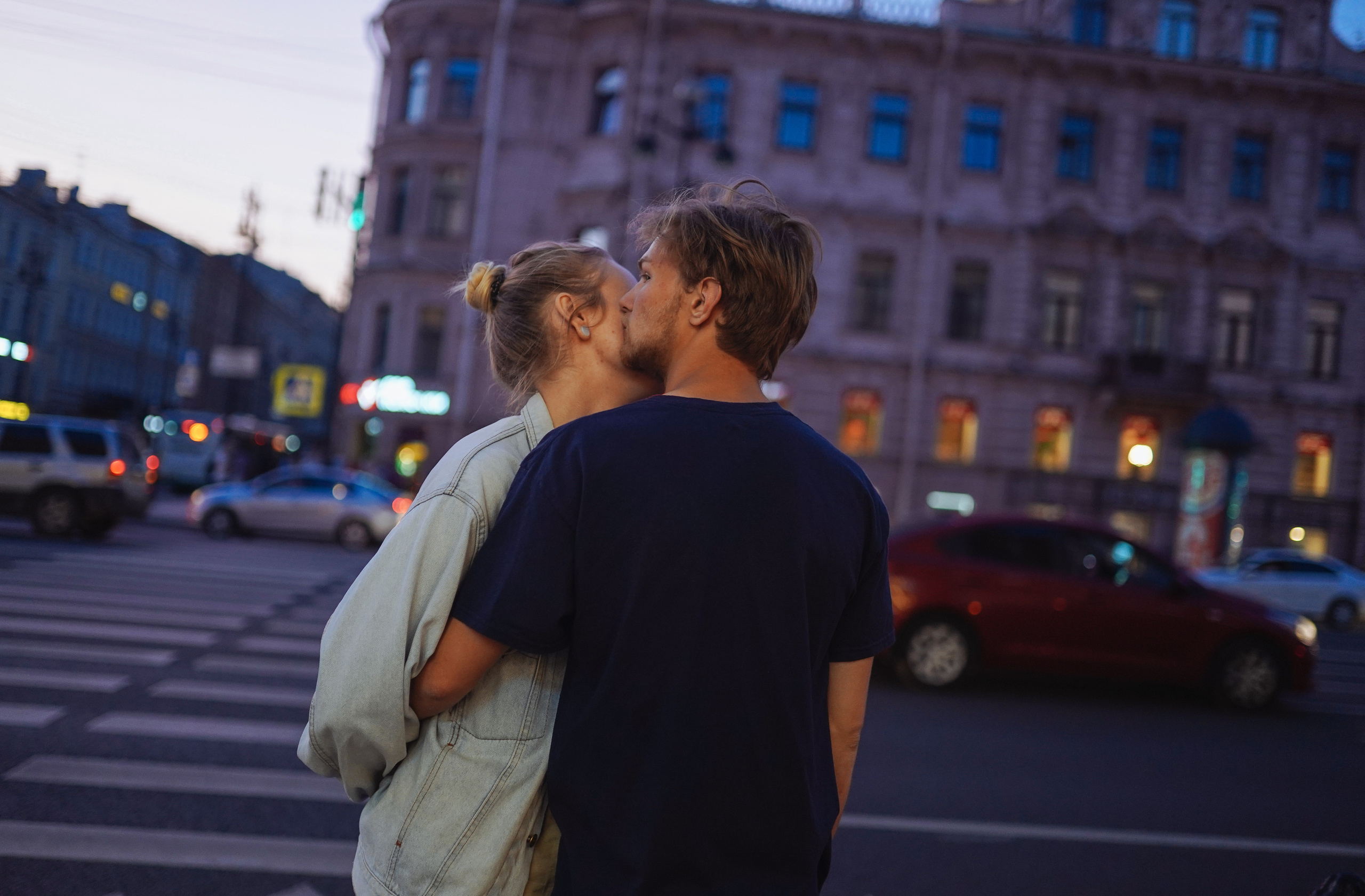 2019. Стрит-фотография, полная абсурда, идиотизма и красоты