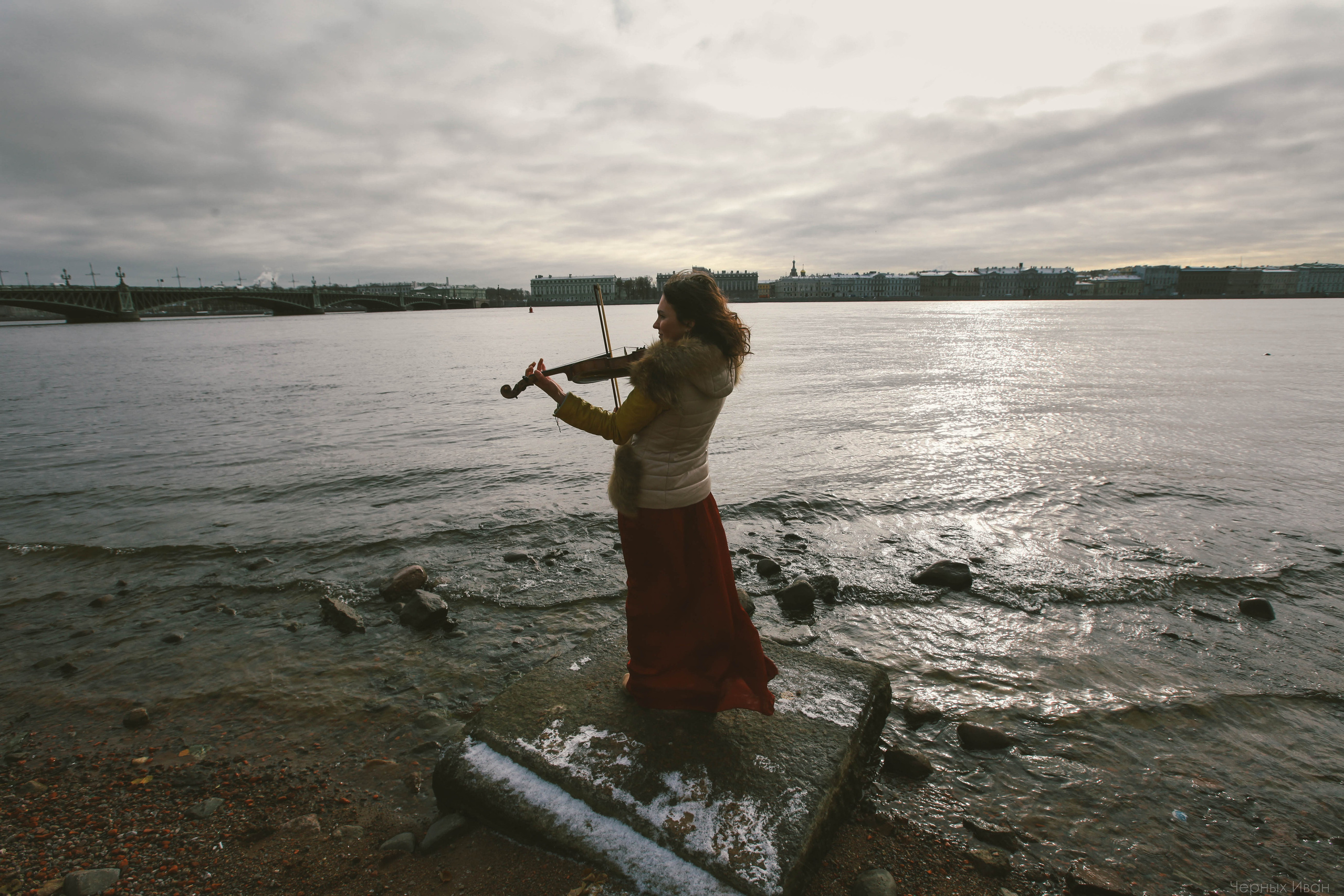 2014. Стрит-фотография, полная абсурда, идиотизма и красоты