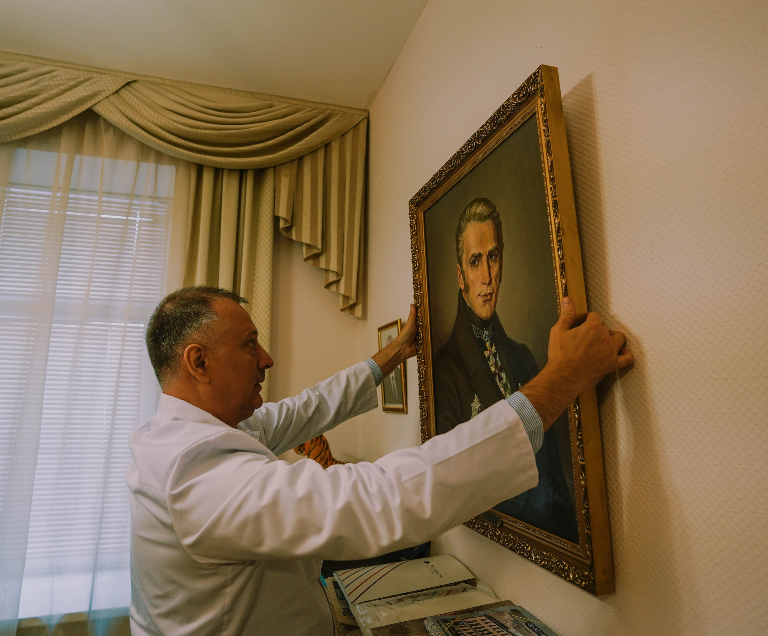 2022. Стрит-фотография, полная абсурда, идиотизма и красоты