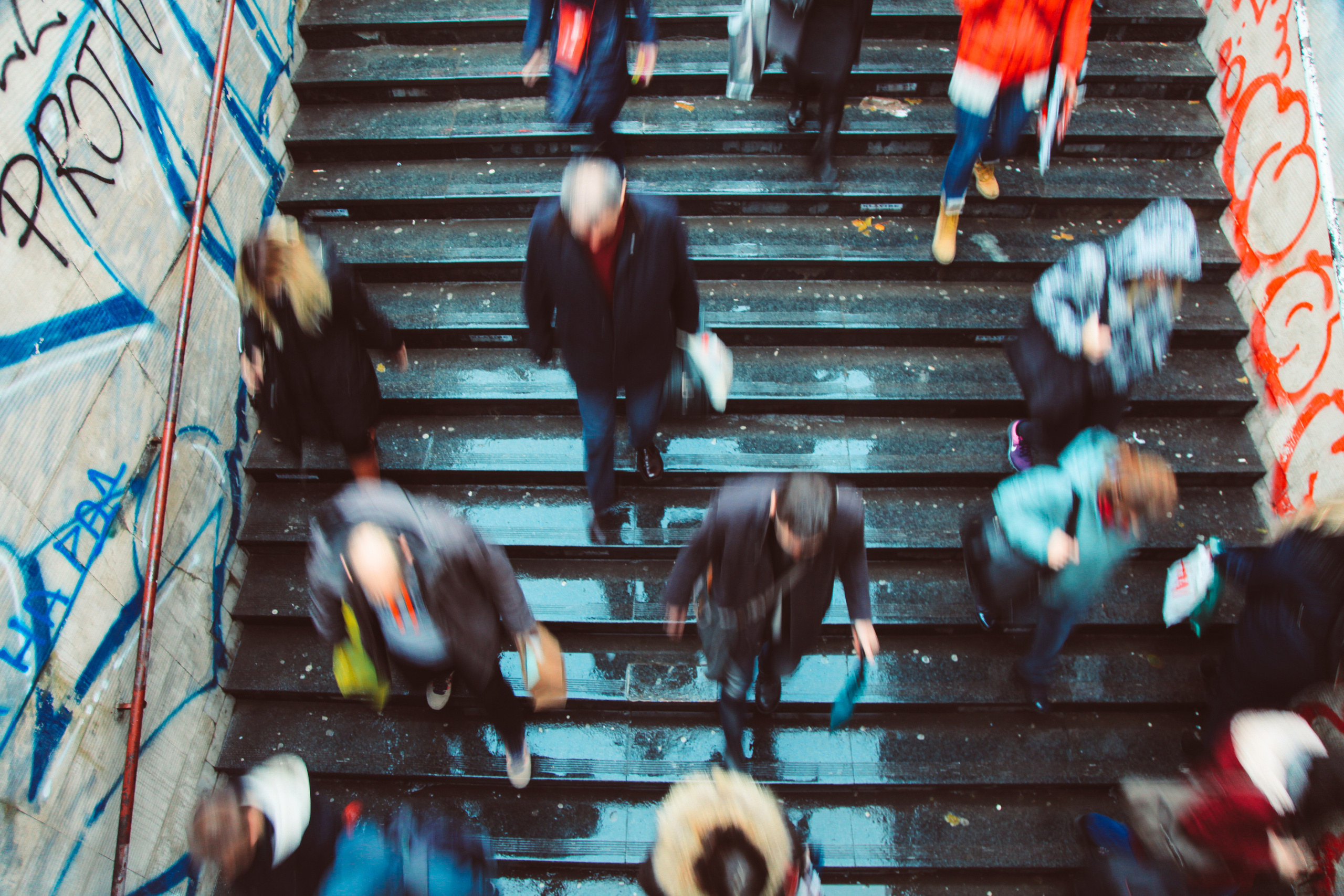 БЕЛГРАД. Стрит-фотография, полная абсурда, идиотизма и красоты