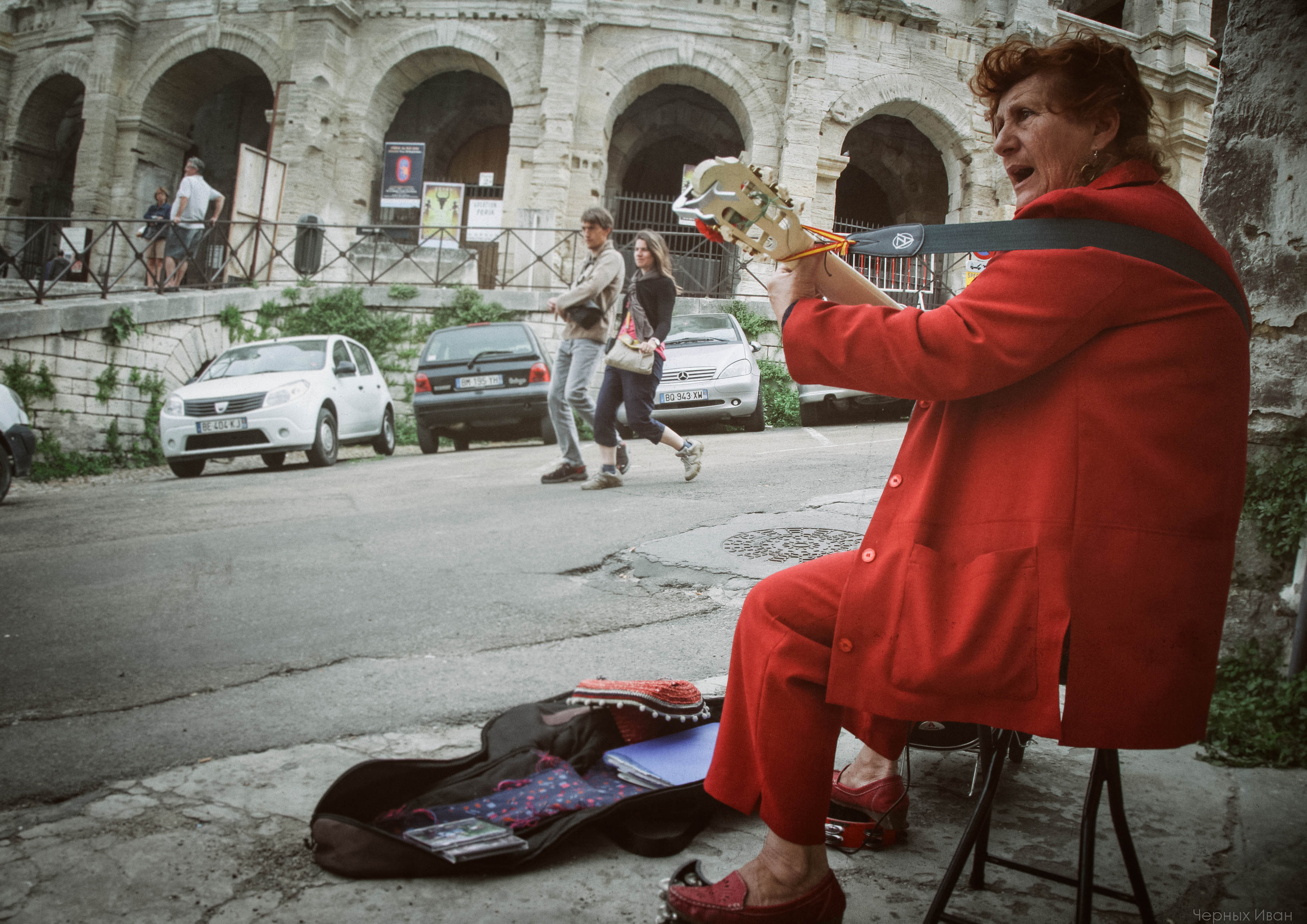 ФРАНЦИЯ. Стрит-фотография, полная абсурда, идиотизма и красоты