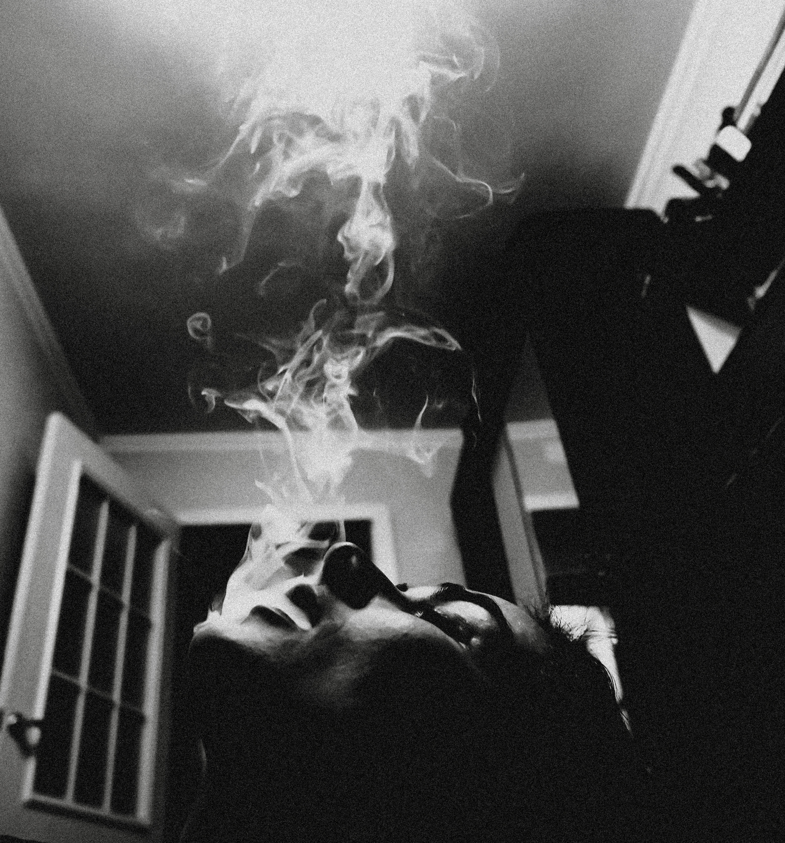 2020. Стрит-фотография, полная абсурда, идиотизма и красоты