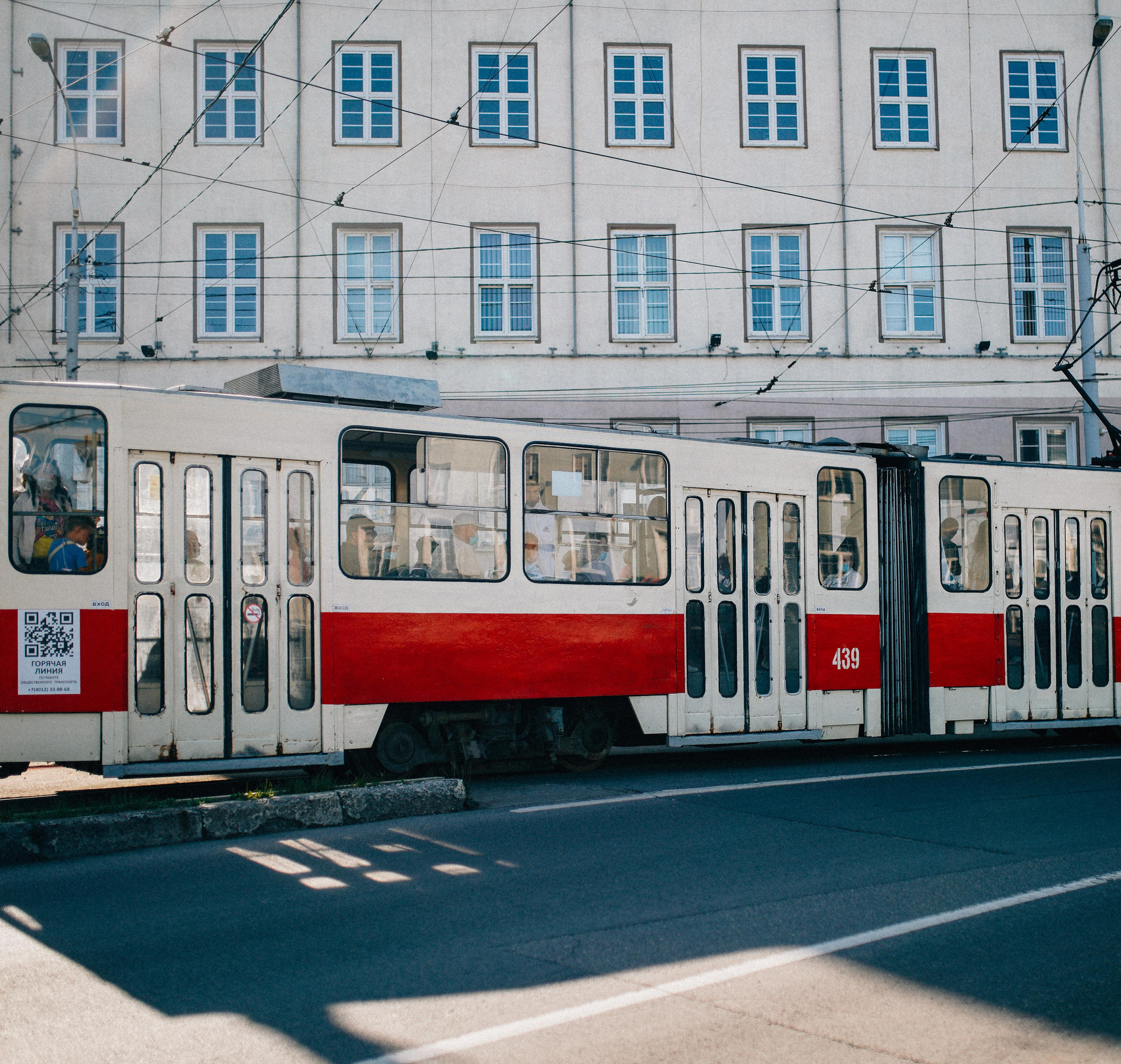 2020. Стрит-фотография, полная абсурда, идиотизма и красоты