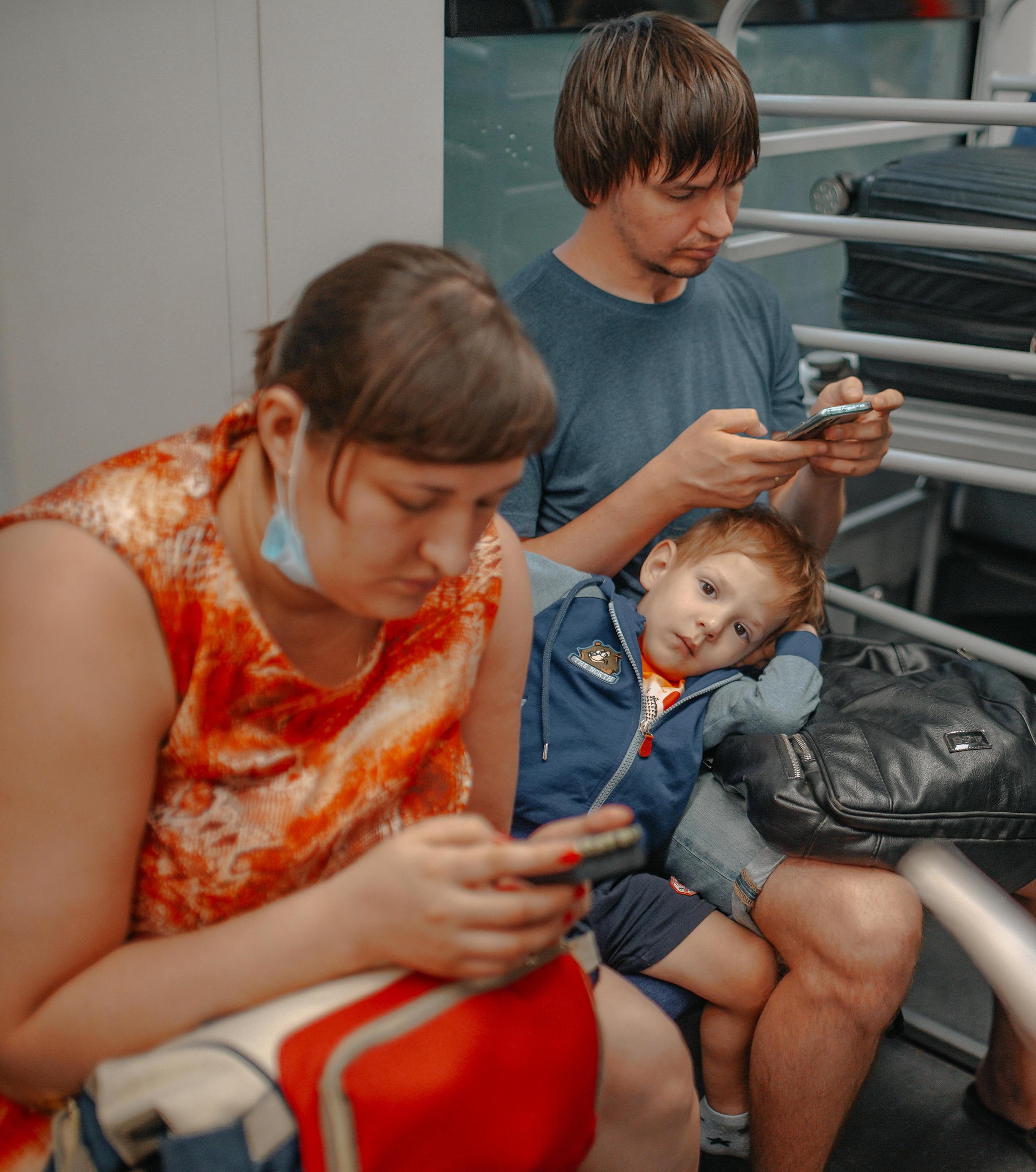 2021. Стрит-фотография, полная абсурда, идиотизма и красоты