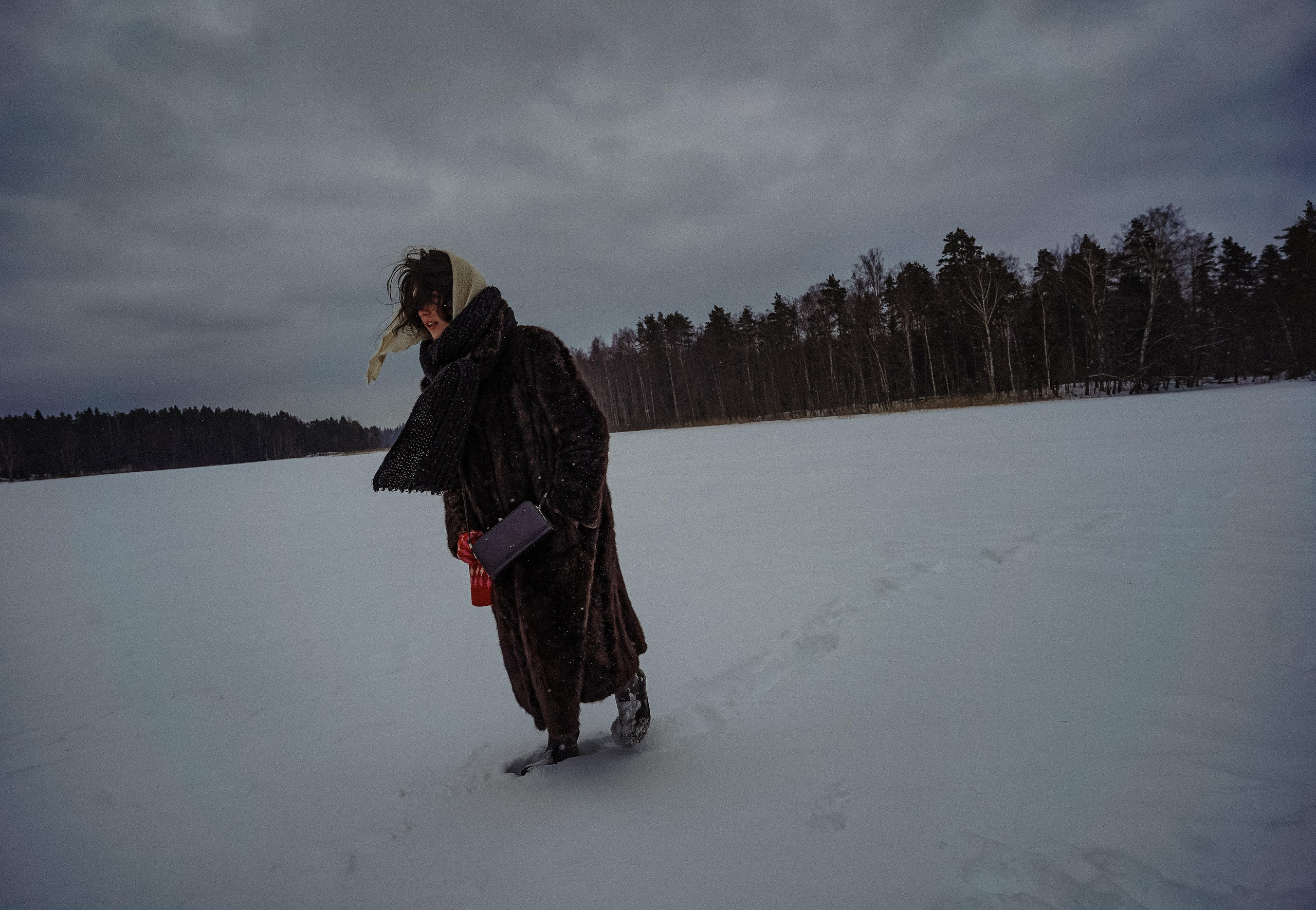 2021. Стрит-фотография, полная абсурда, идиотизма и красоты