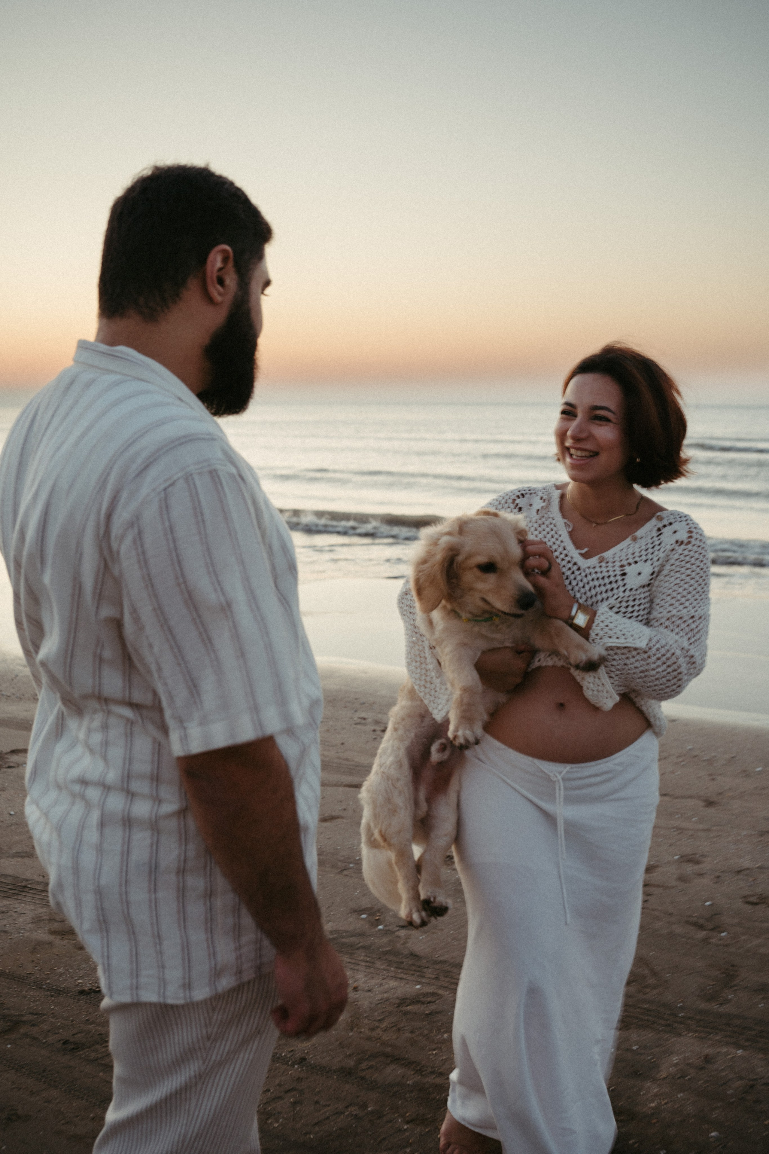 Expecting Javad. Family photographer in Saudi Arabia