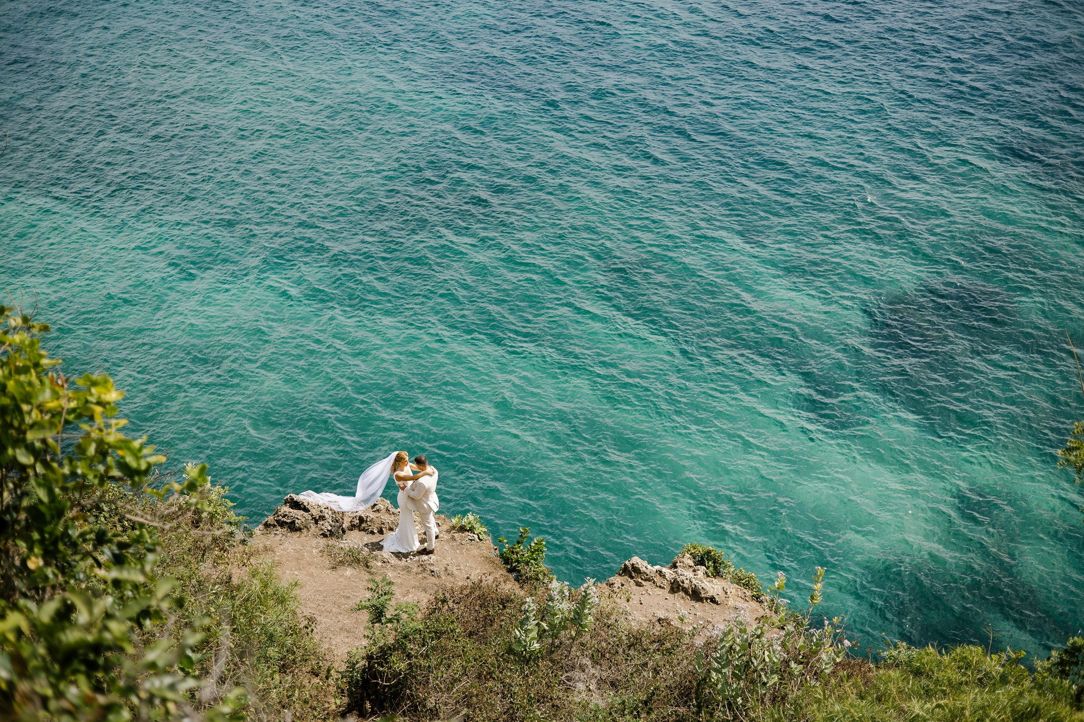 Escape to Bali on a cliff. Get.it.feel — Aesthetic Photography and Videography