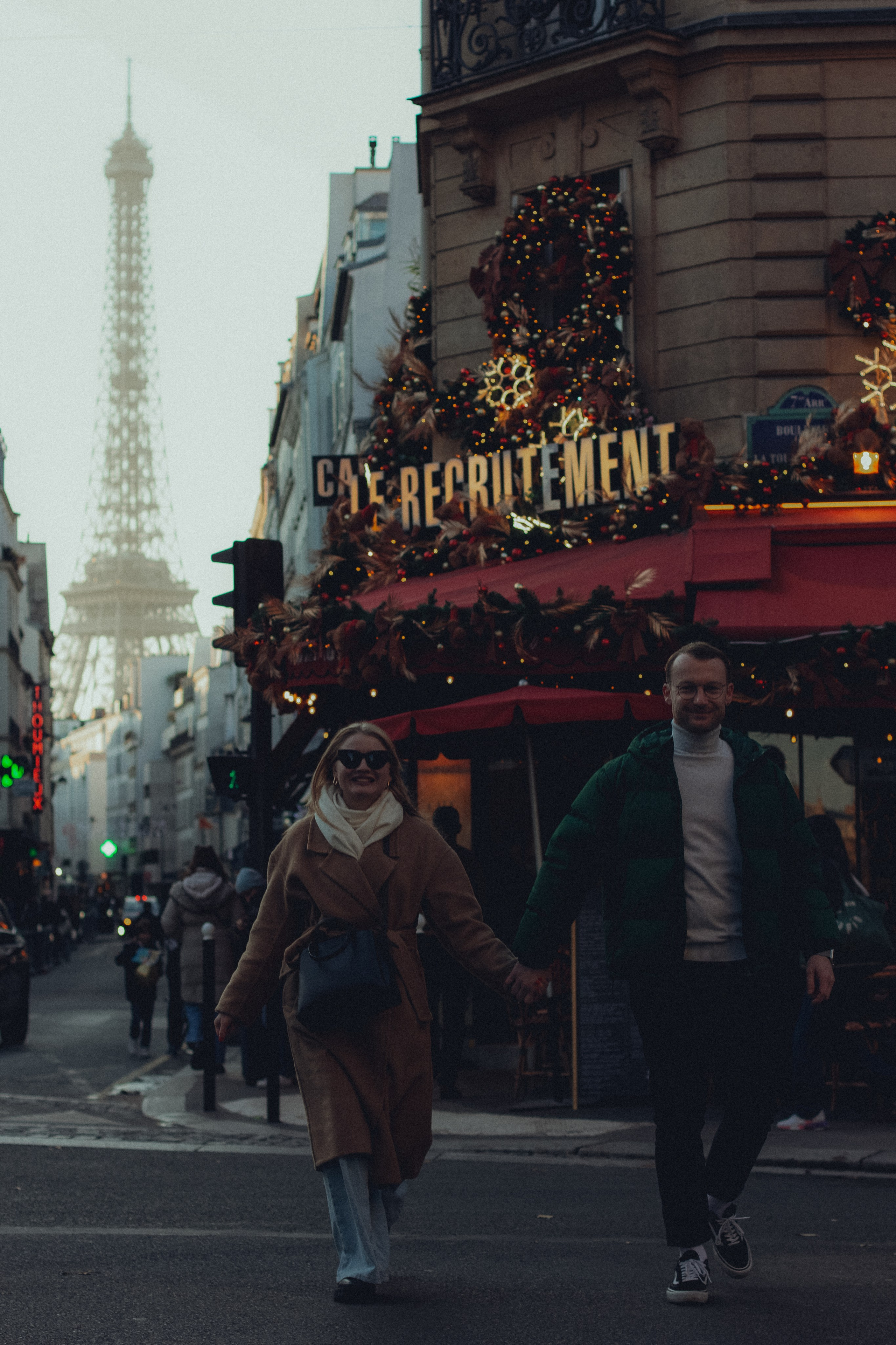 Lovestory. Dani's eyes